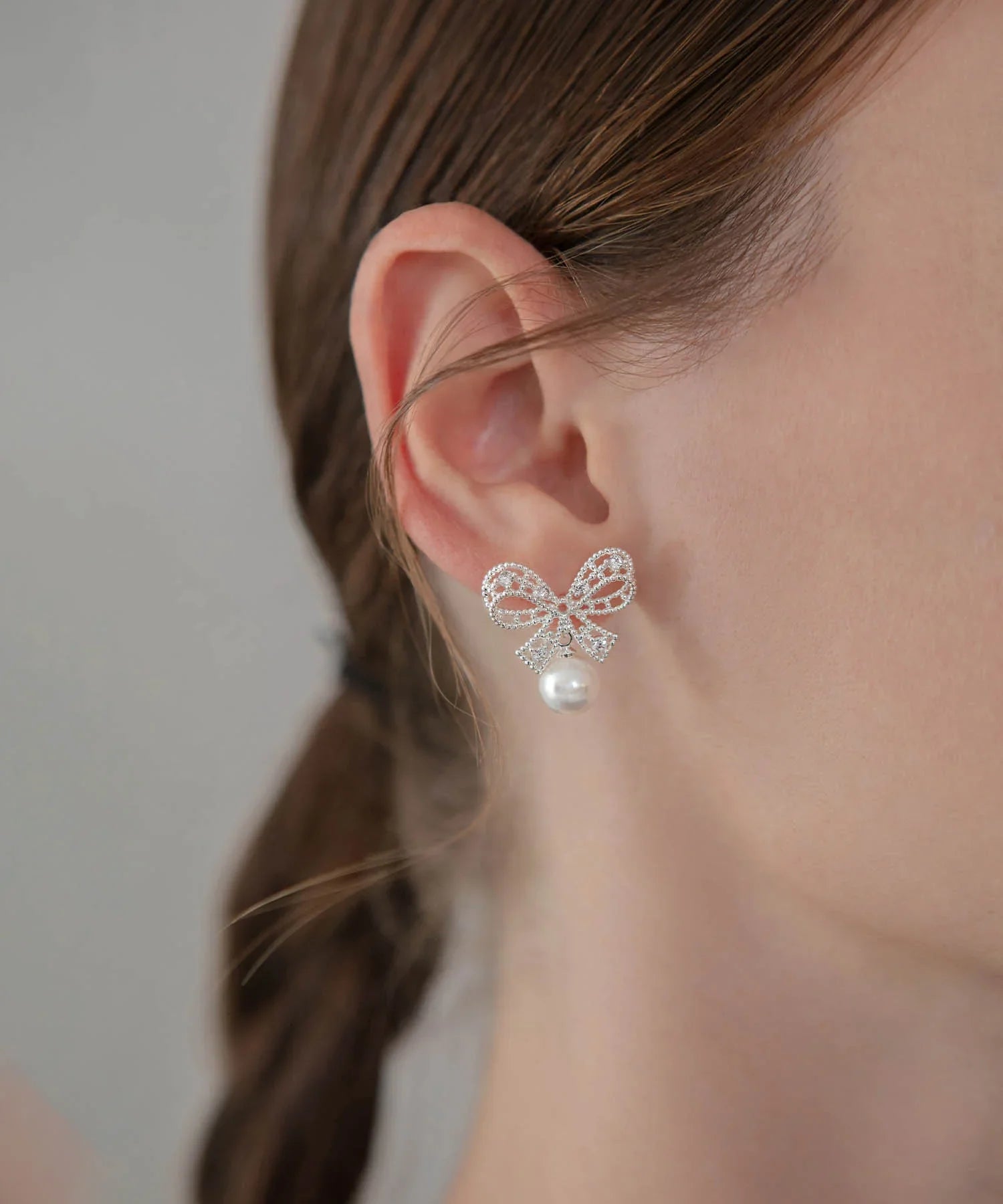 【当日発送】ビジューリボンパールピアス