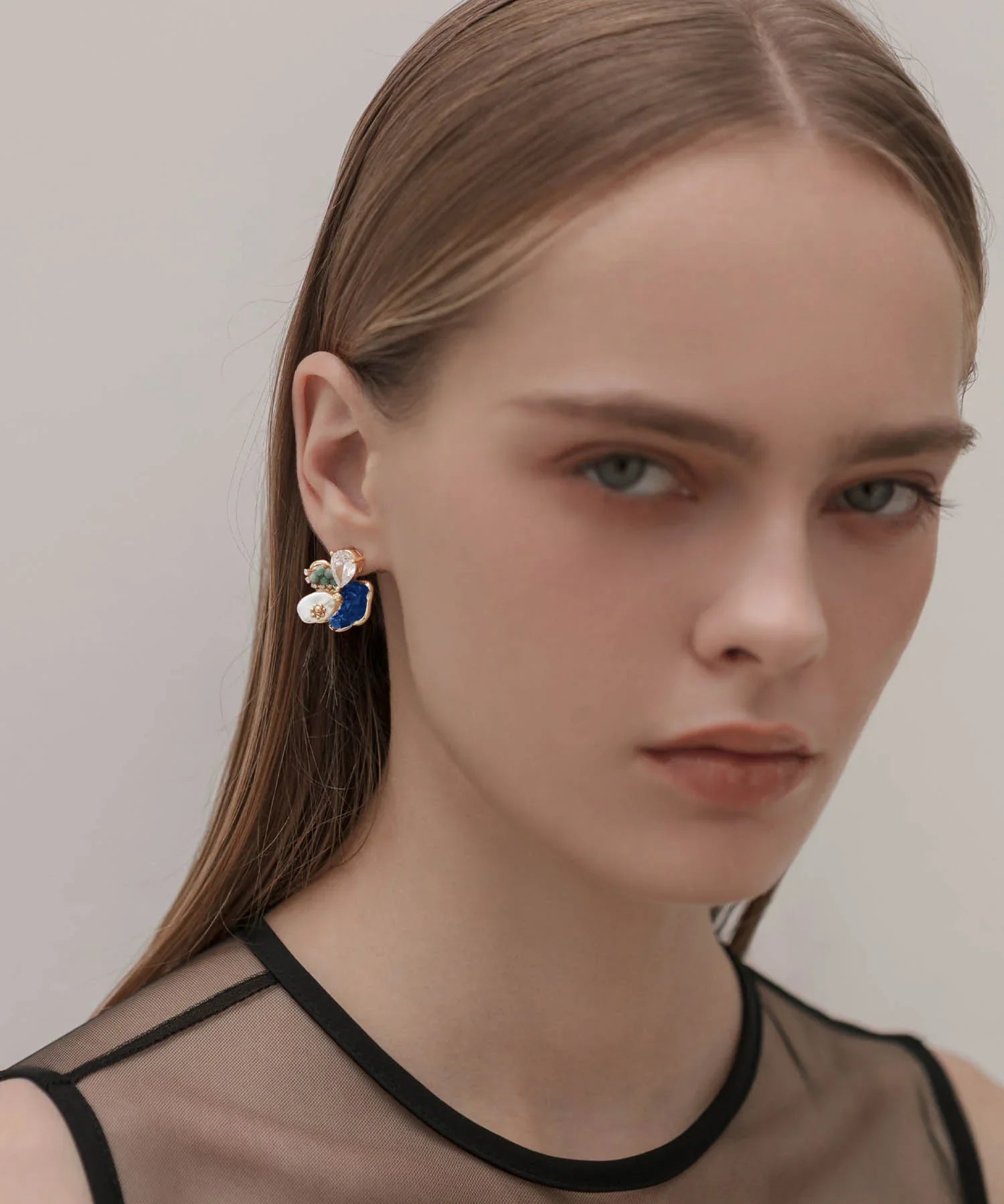 【当日発送】フラワービジューミックスパーツピアス