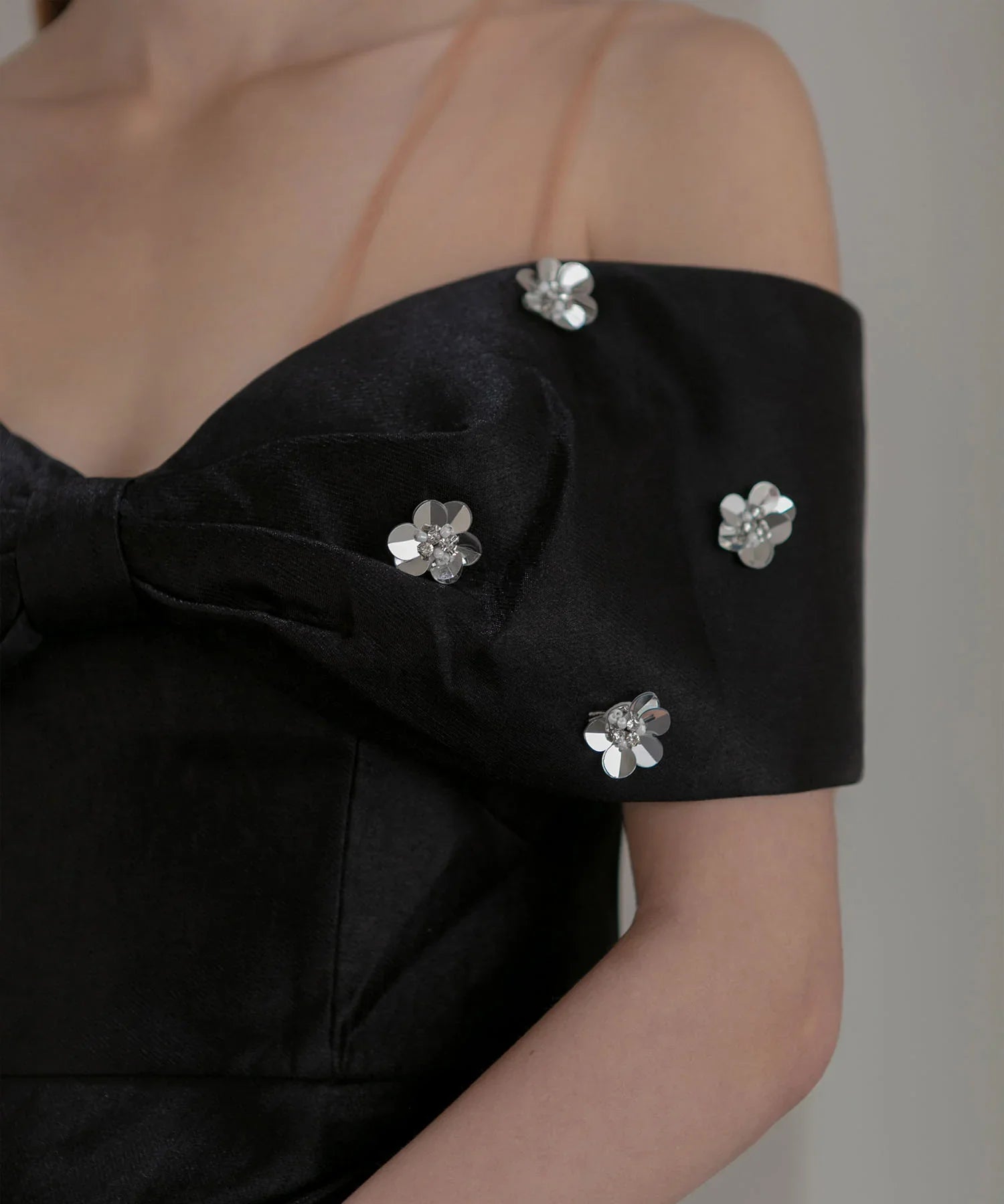 【LEJA LUXE】2WAYフラワーオフショルダースリットドレス