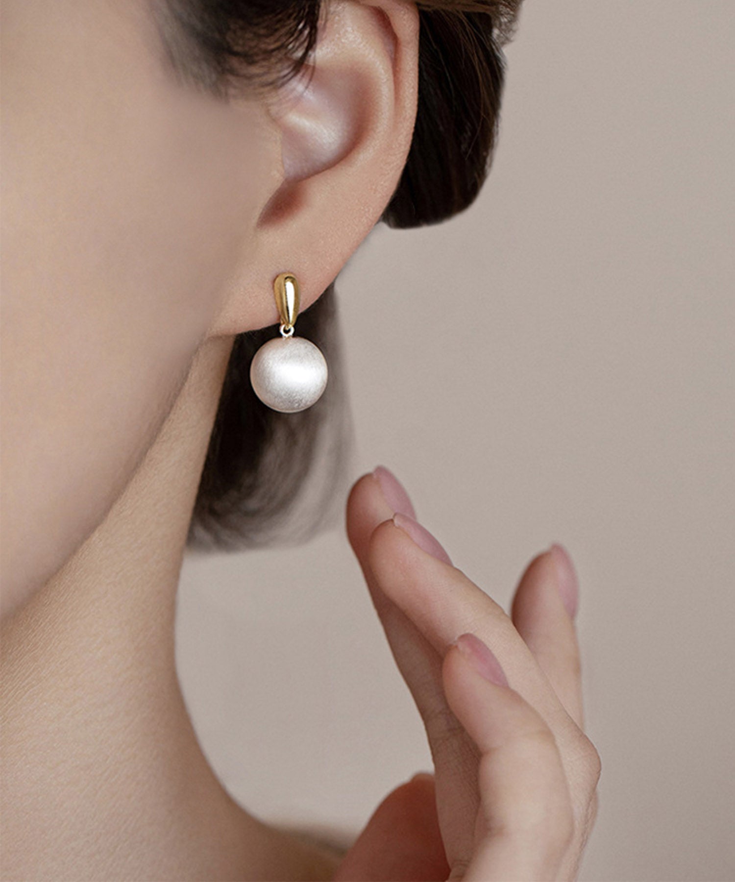 【当日発送】ゴールパーツドロップパールピアス