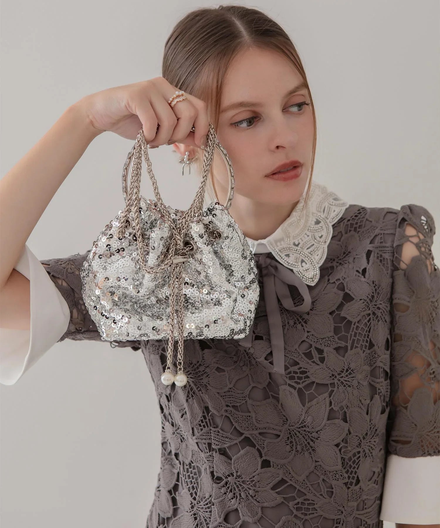 【当日発送】ビジューハンドルチェーンスパンコールバッグ