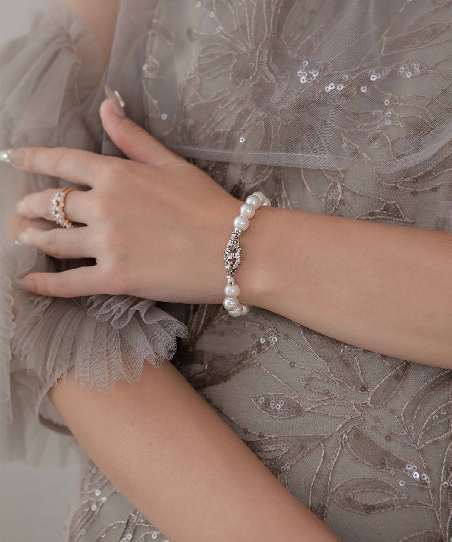 【当日発送】パールビジューブレスレット