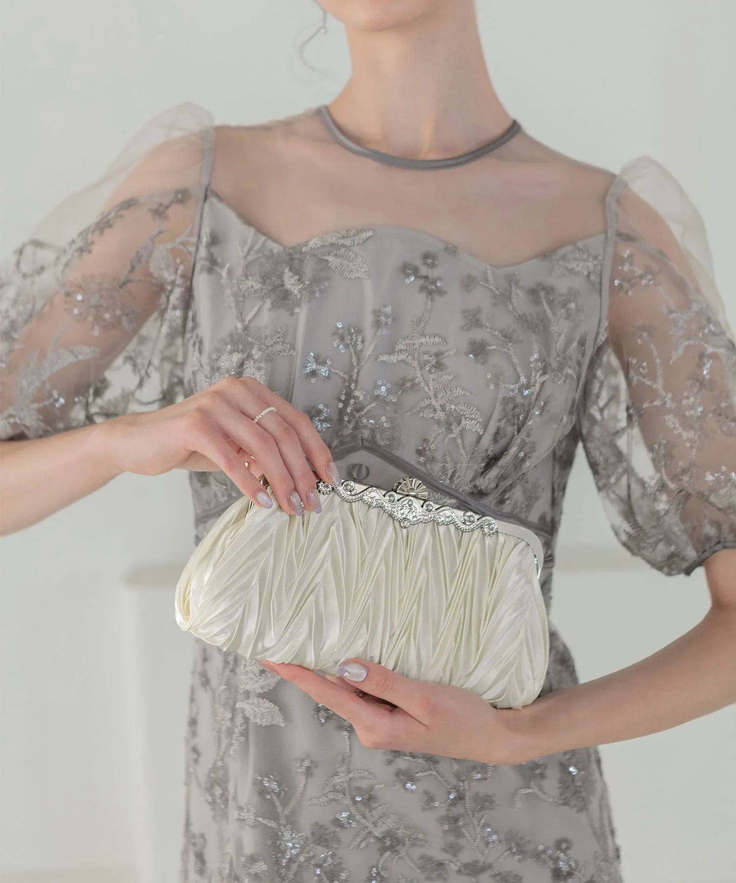 【当日発送】4WAYプリーツパールハンドバッグ