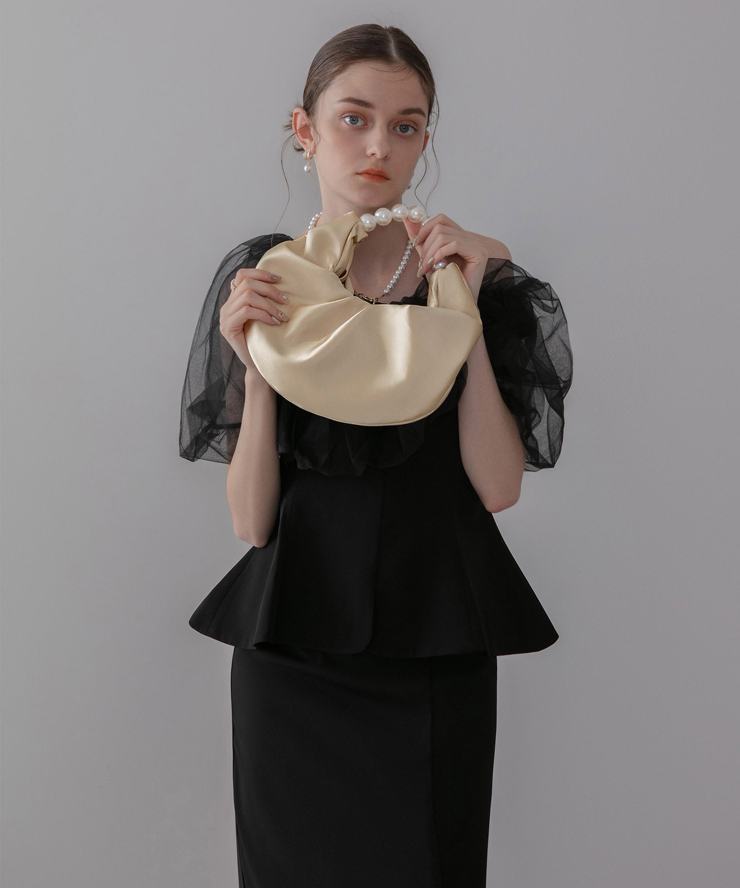 【予約販売】サテンパールハンドバッグ