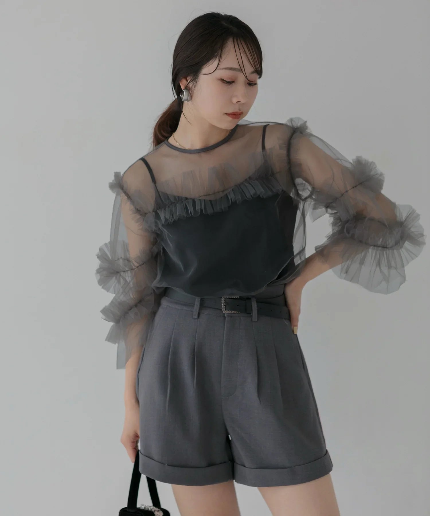 【当日発送】チュールフリルトップス