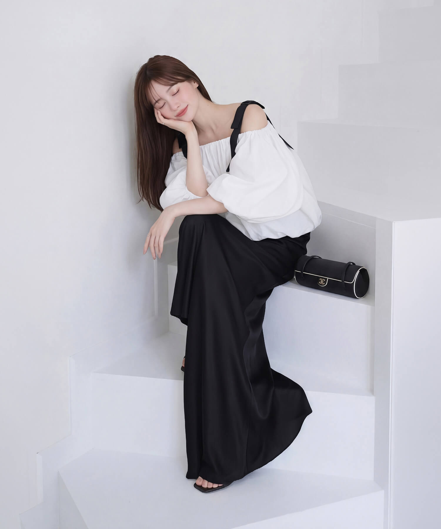 【COMING SOON】2WAYショルダーリボンバルーンオフショルトップス