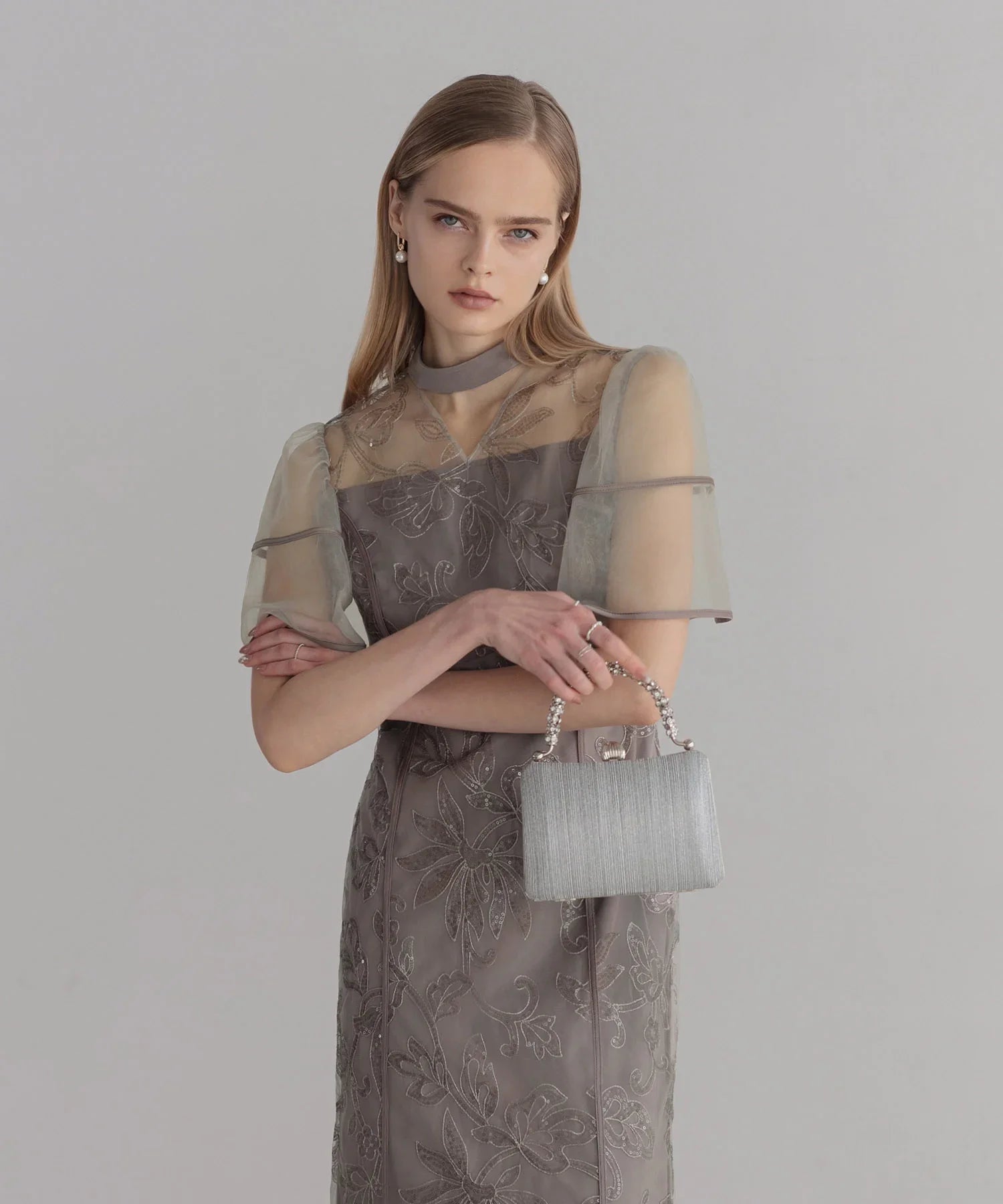 【当日発送】スパンコールフラワーIラインワンピースドレス