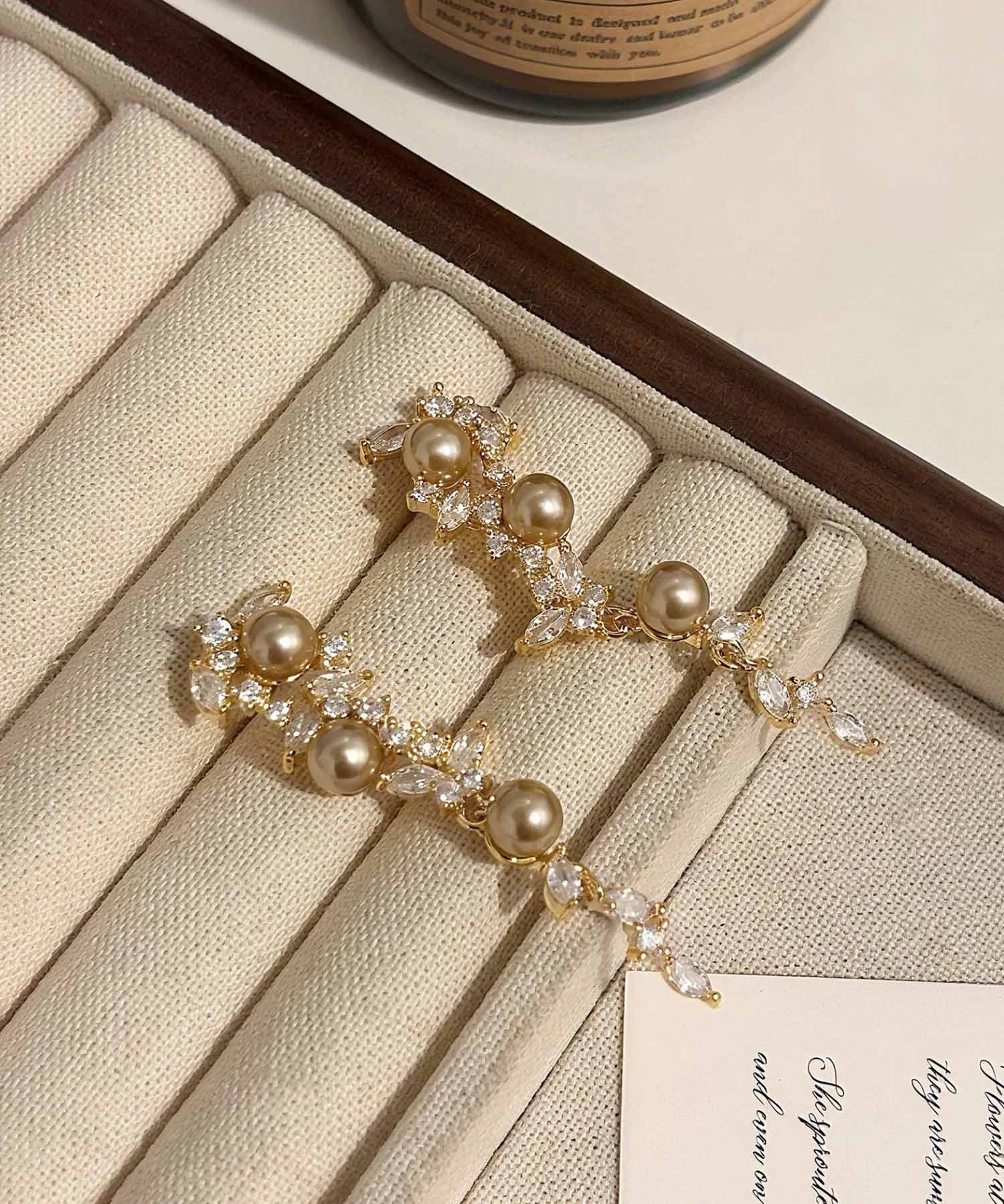 【当日発送】マーキスビジューゴールドパールスウィングピアス