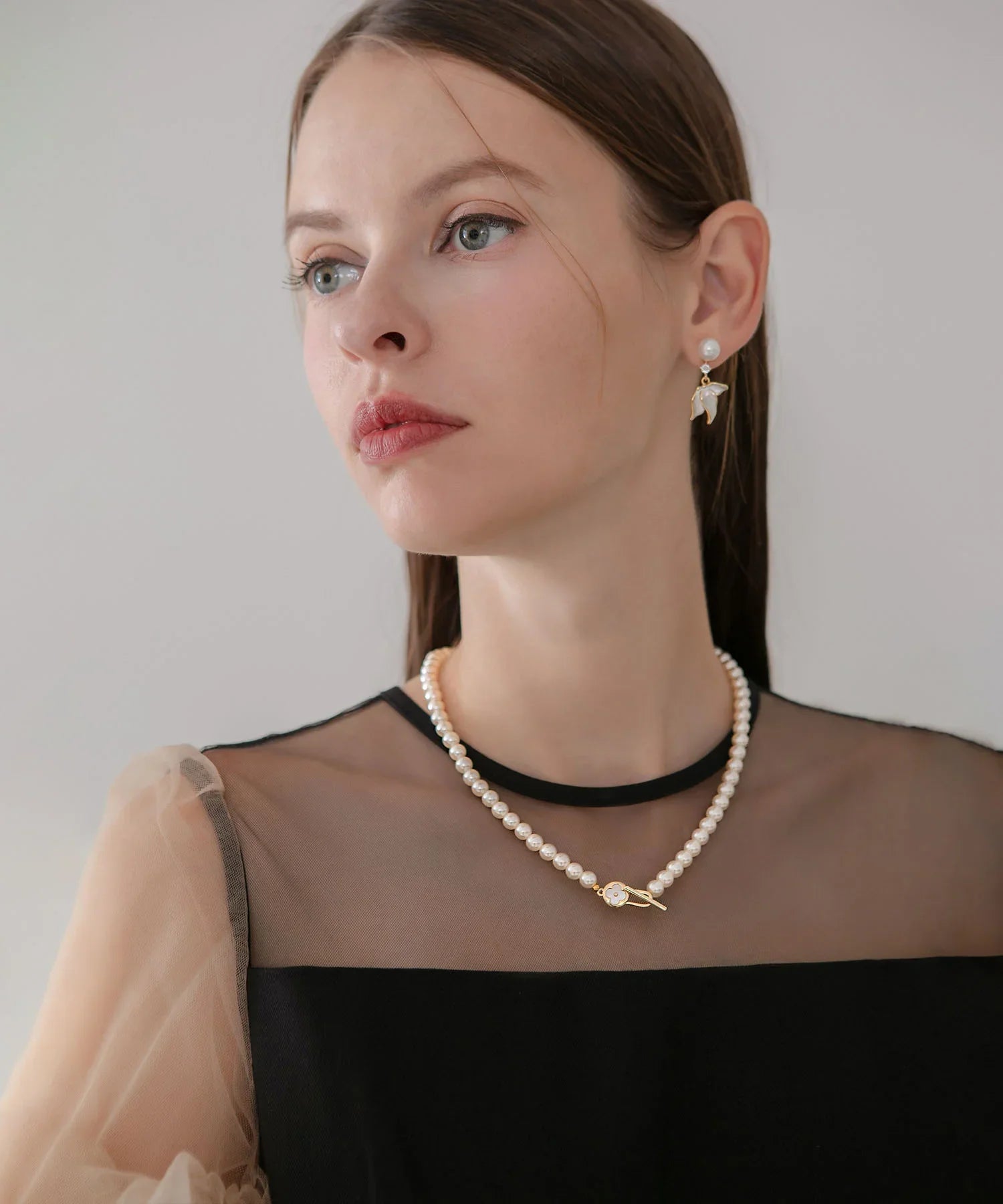 【当日発送】エレガントフラワーパールネックレス