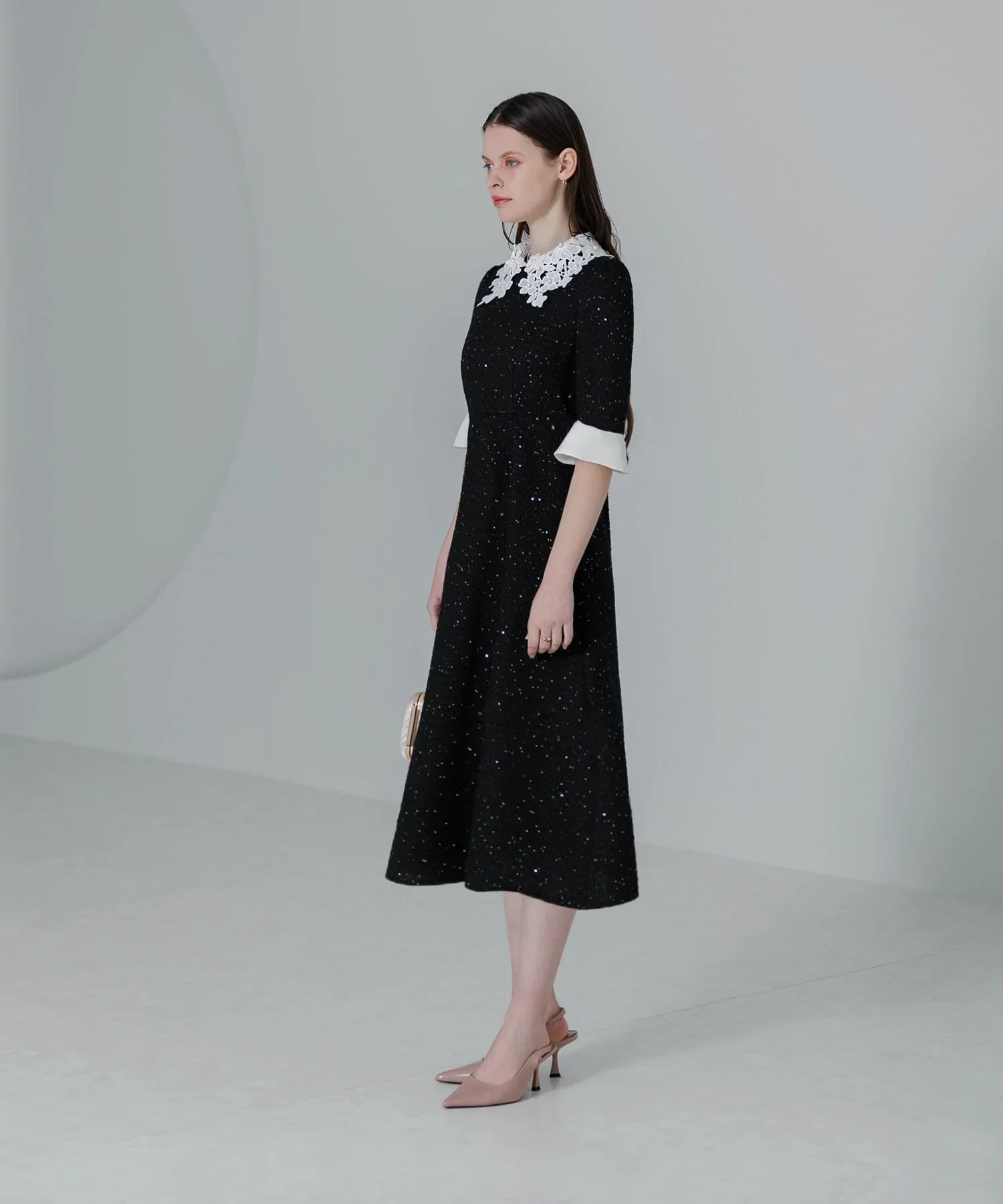 【當天出貨】碎花蕾絲彩色亮片A字洋裝