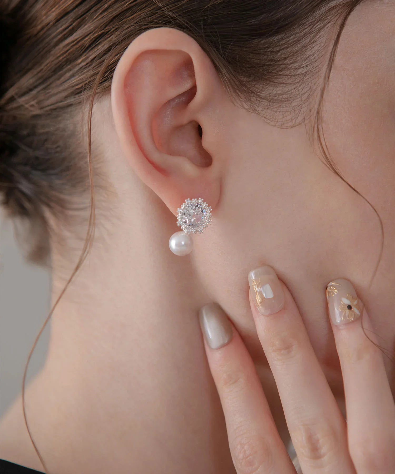 【当日発送】パールラウンドビジューピアス