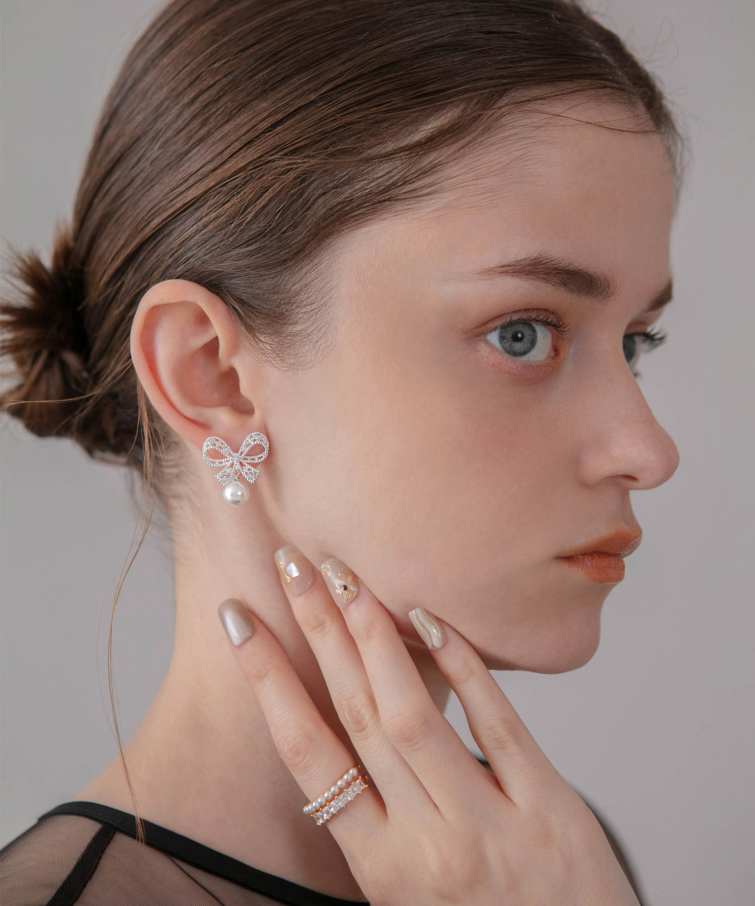 【当日発送】ビジューリボンパールピアス