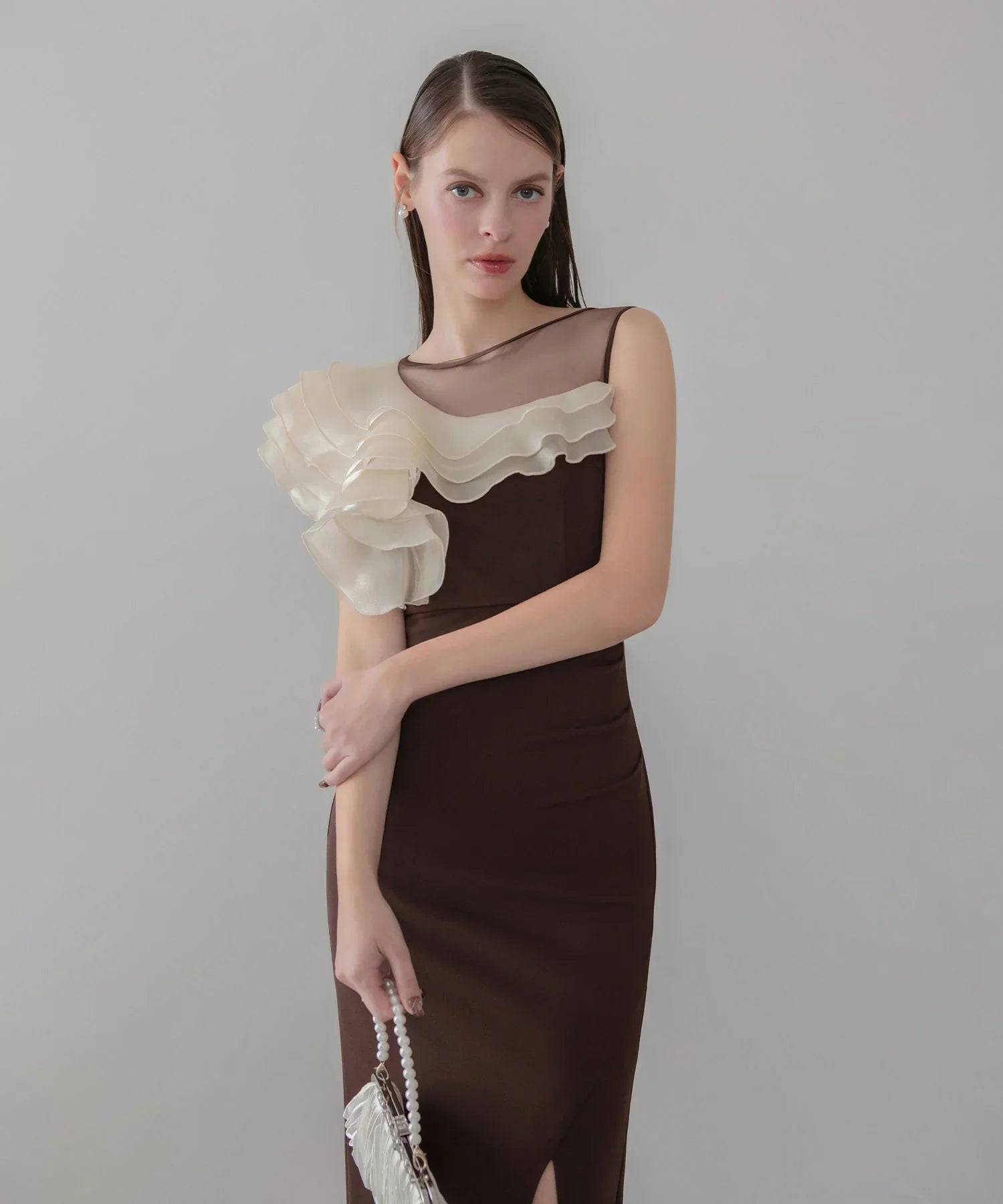 【LEJA LUXE】アシンメトリーフリルスリットマーメイドドレス