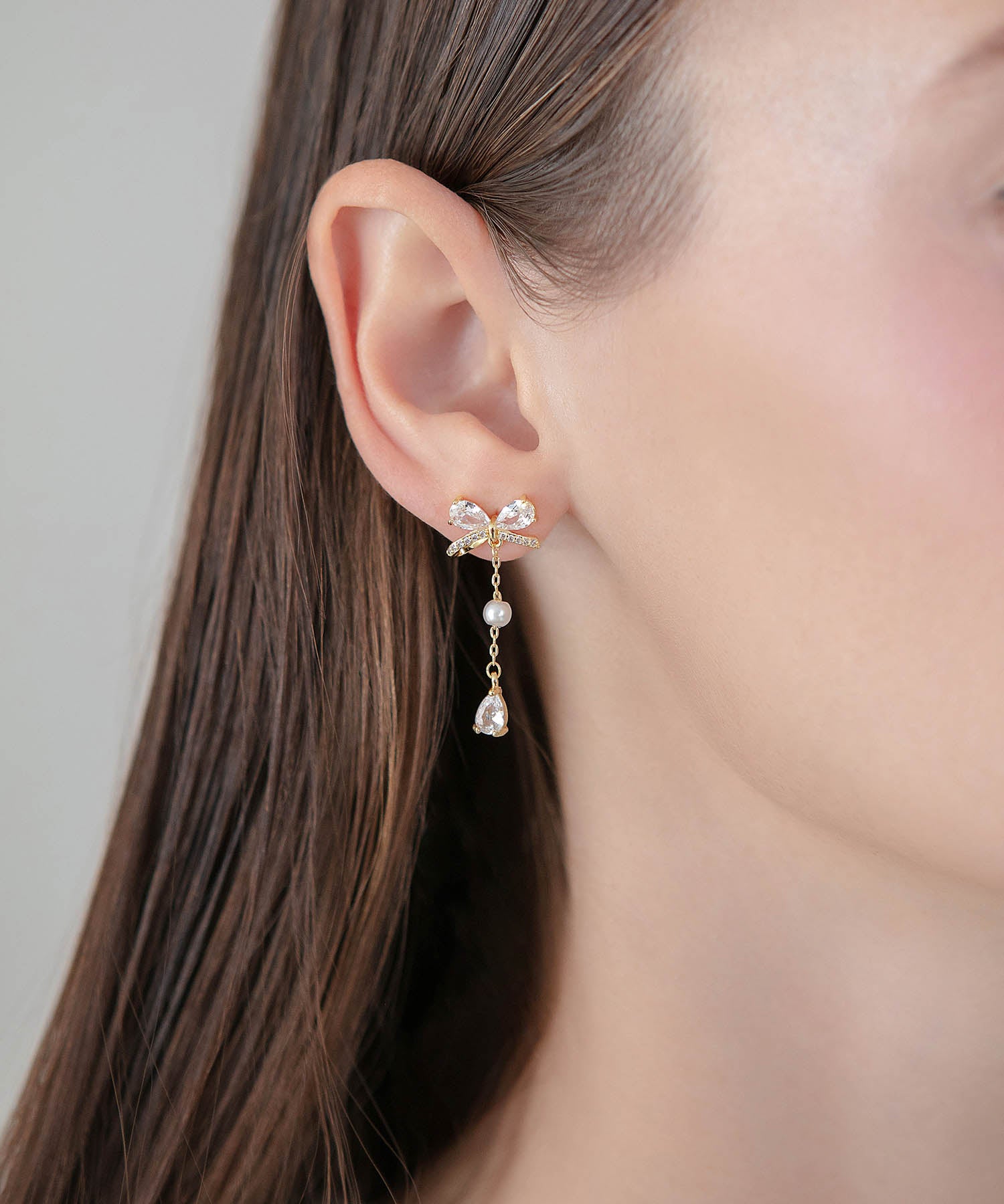 【COMING SOON】ビジューリボンパールスイングピアス