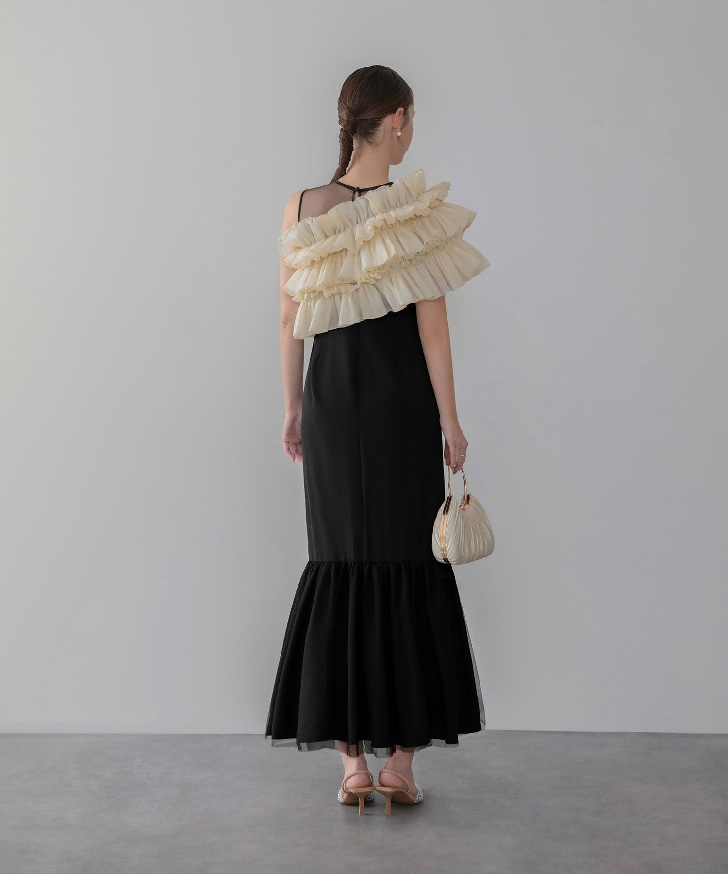 【COMING SOON】3WAYアシンメトリーチュールフリルワンピースドレス