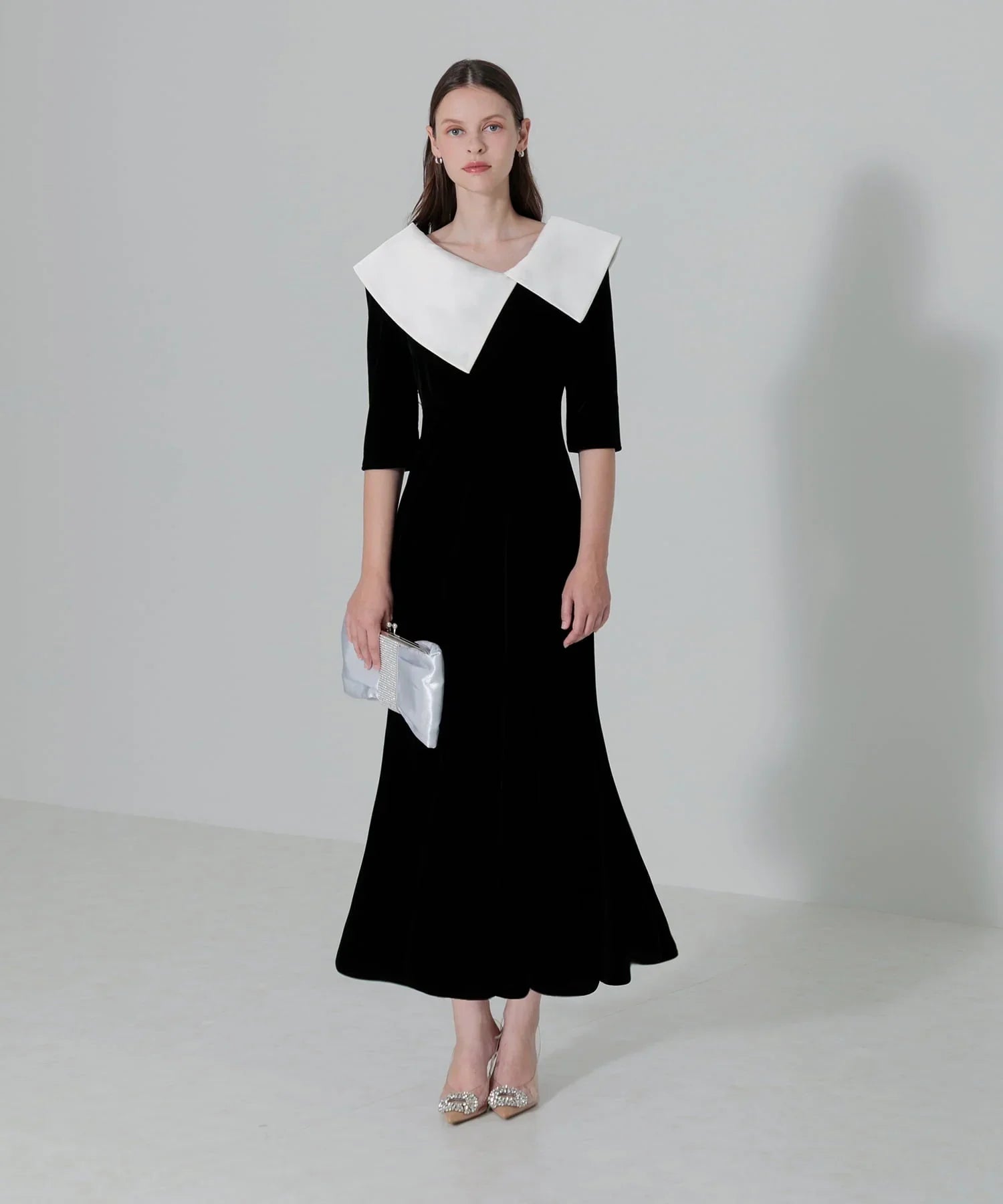 【當天出貨】不對稱大領絲絨魚尾裙