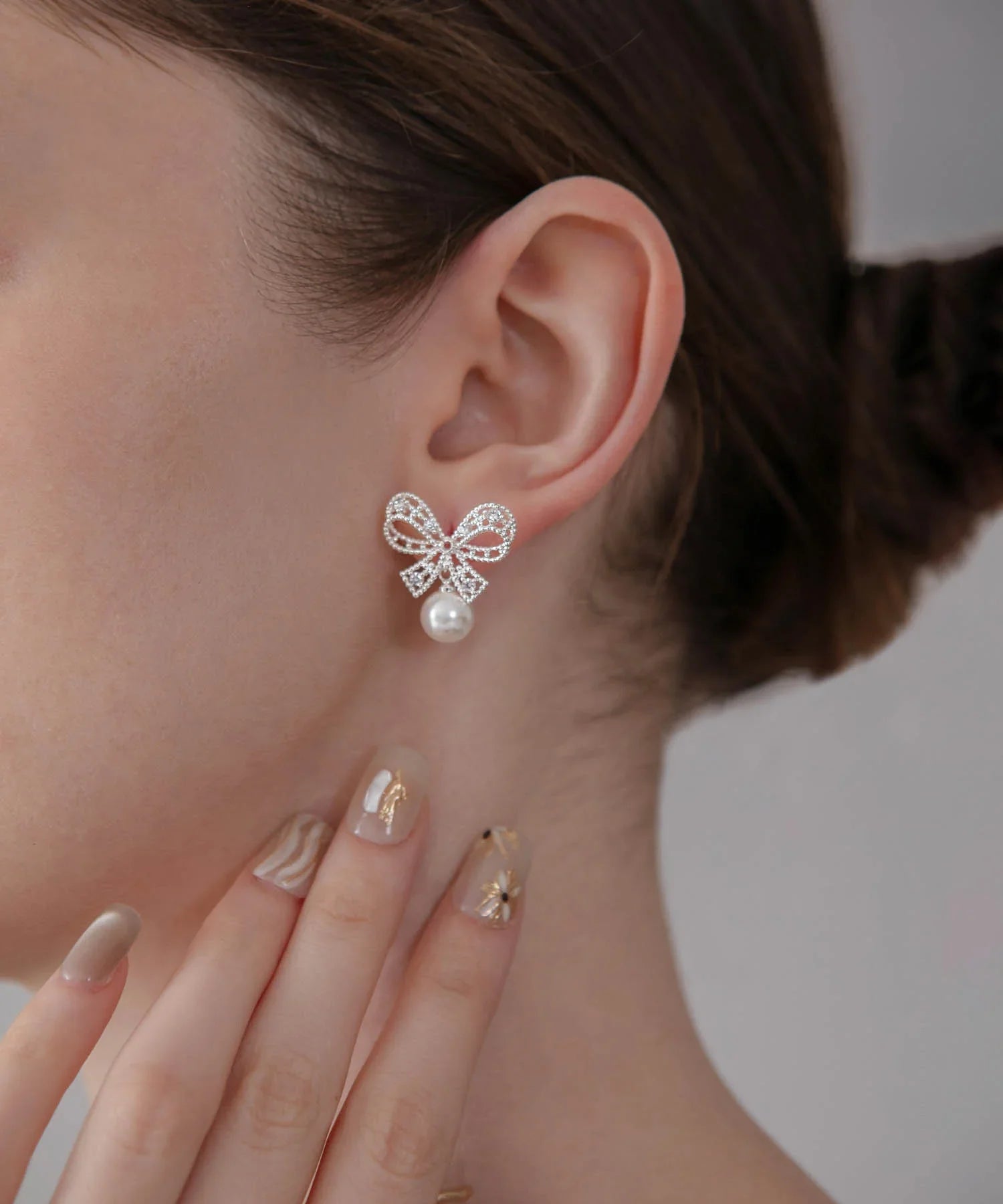 【当日発送】ビジューリボンパールピアス