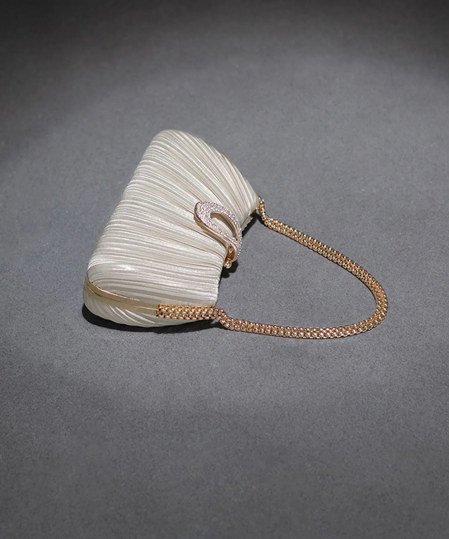 【当日発送】2WAYプリーツビジューゴールドチェーンバッグ