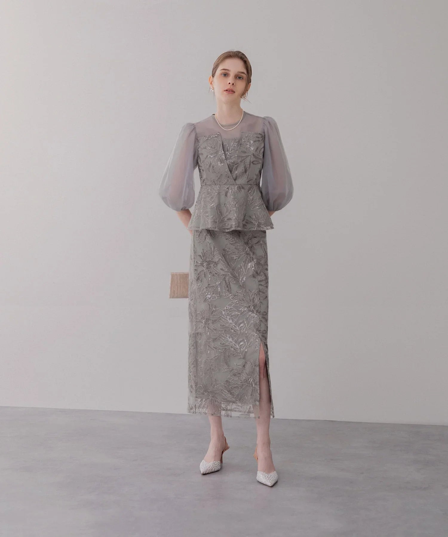 【当日発送】シアーパフスリーブペプラムスパンコール花柄セットアップドレス