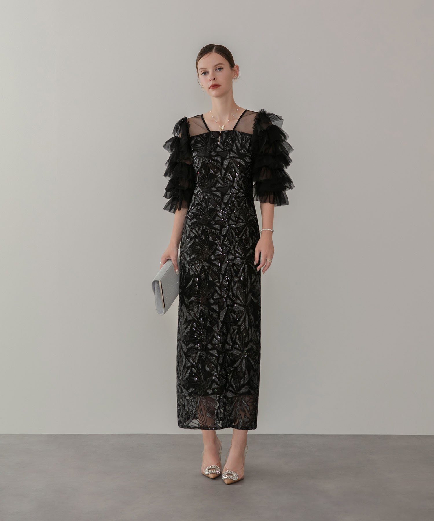 【当日発送】チュールフリルスリーブスパンコールIラインワンピースドレス