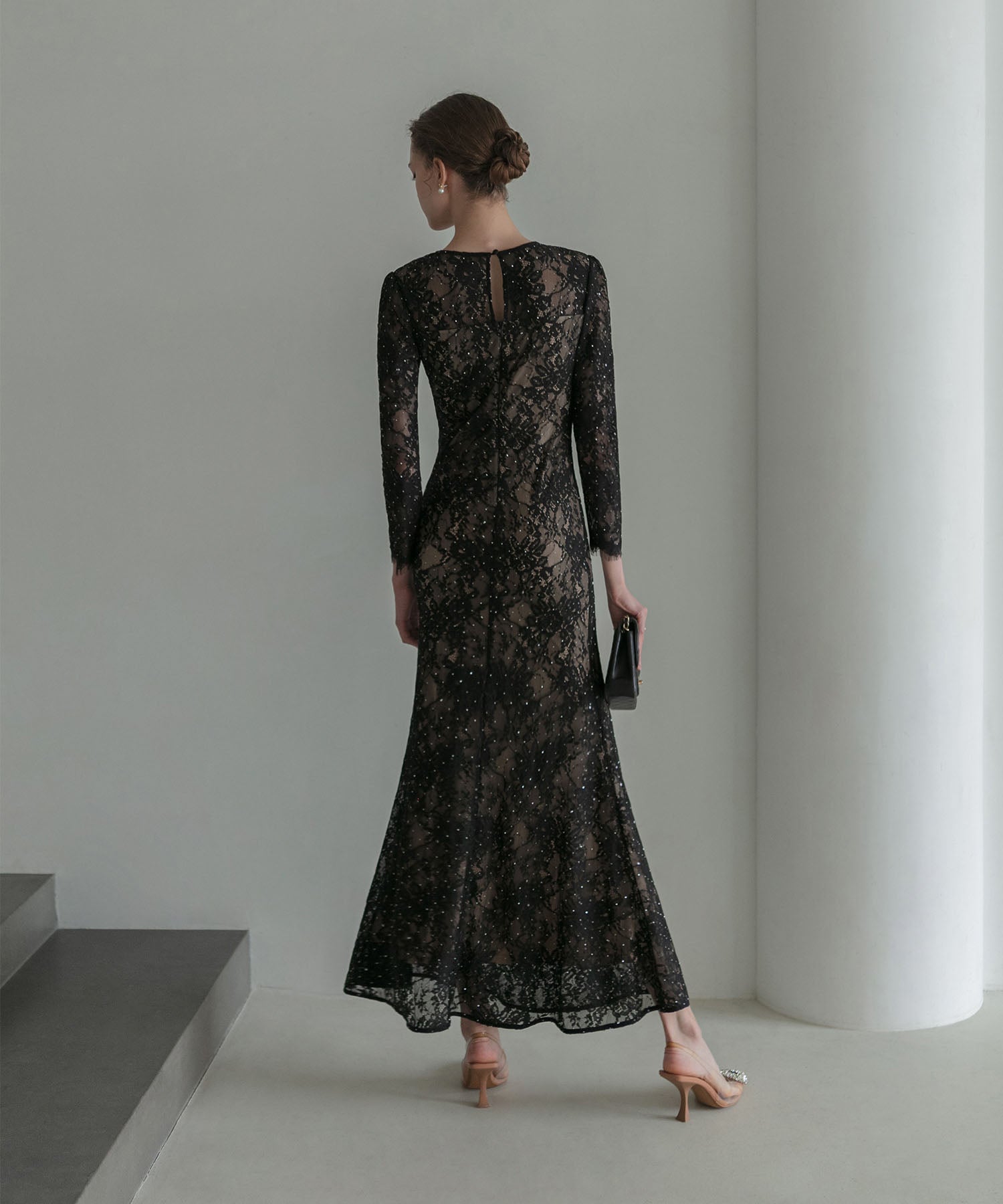 【LEJA LUXE】ツイストオープンレースストーンマーメイドドレス