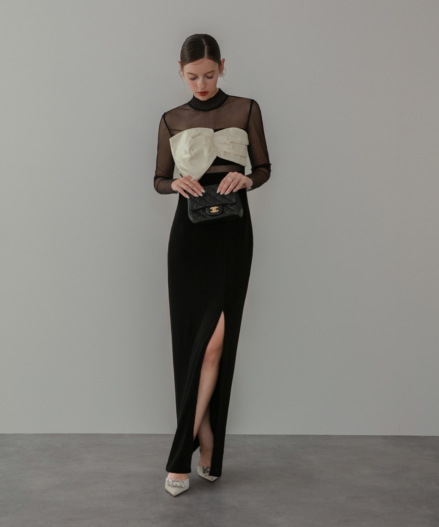 【LEJA LUXE】フロントツイストデザインシアースリットIラインドレス