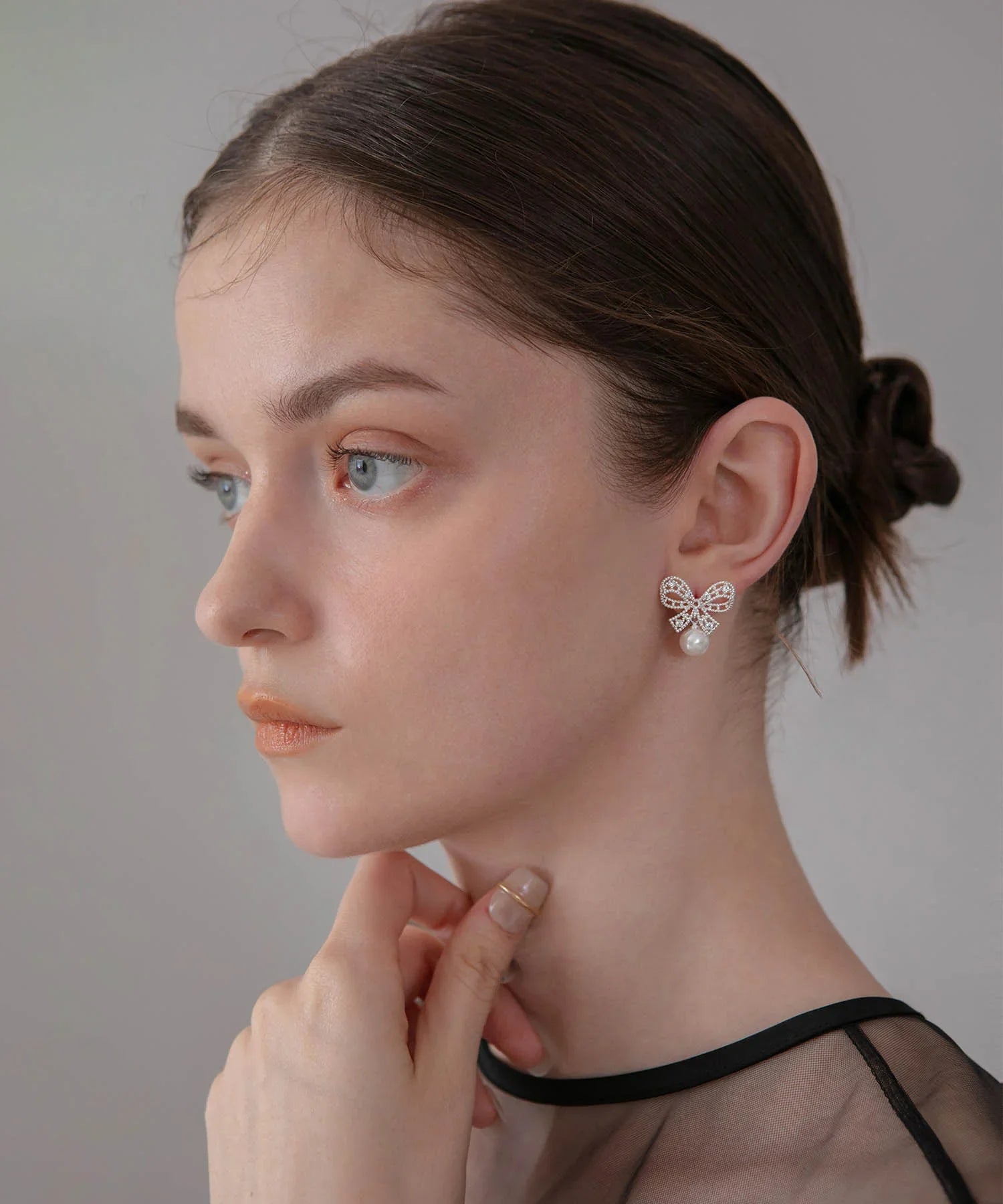 【当日発送】ビジューリボンパールピアス