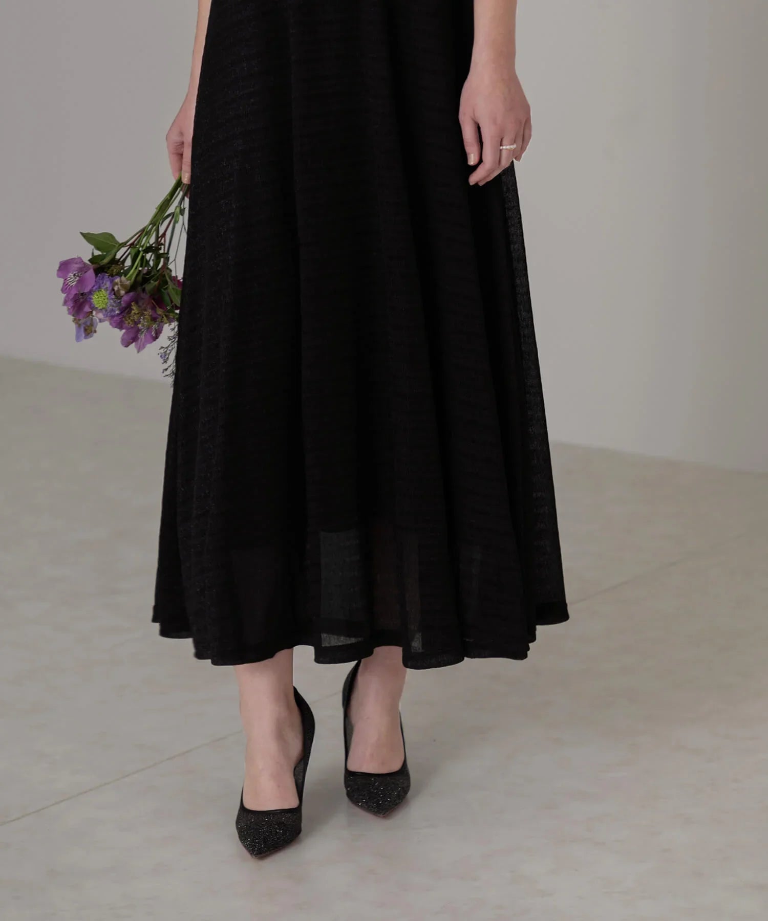 分層式荷葉邊薄紗短上衣連身裙