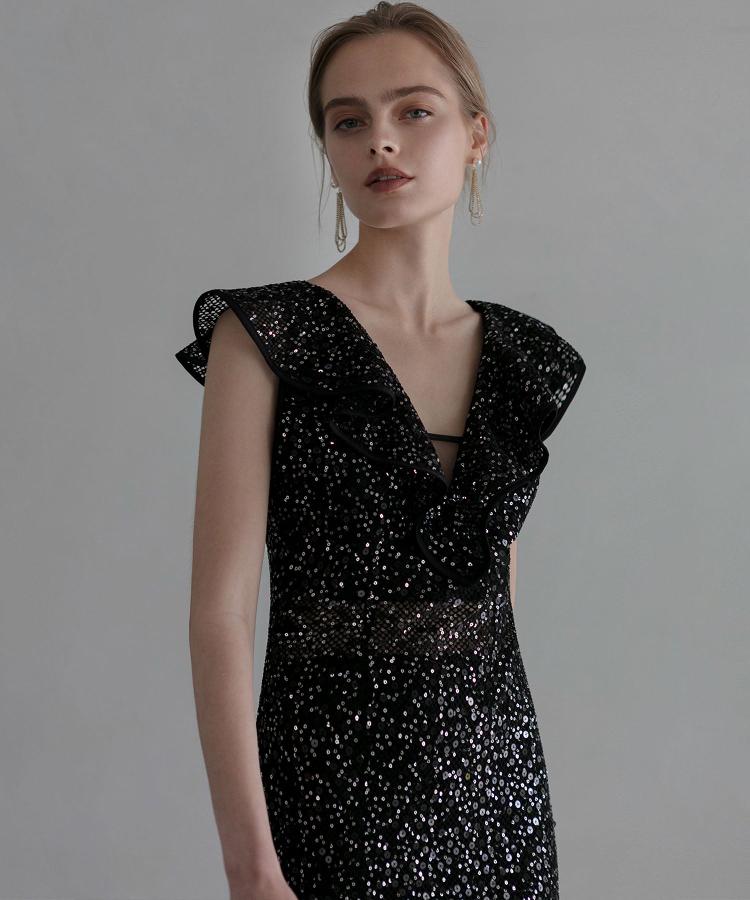 【LEJA LUXE】Vネックラメタイトマーメイドドレス