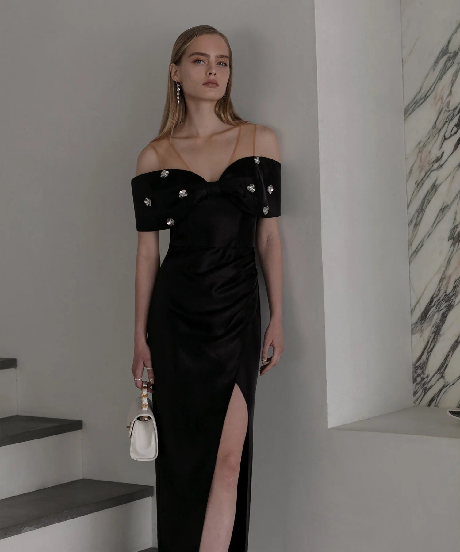 【LEJA LUXE】2WAYフラワーオフショルダースリットドレス