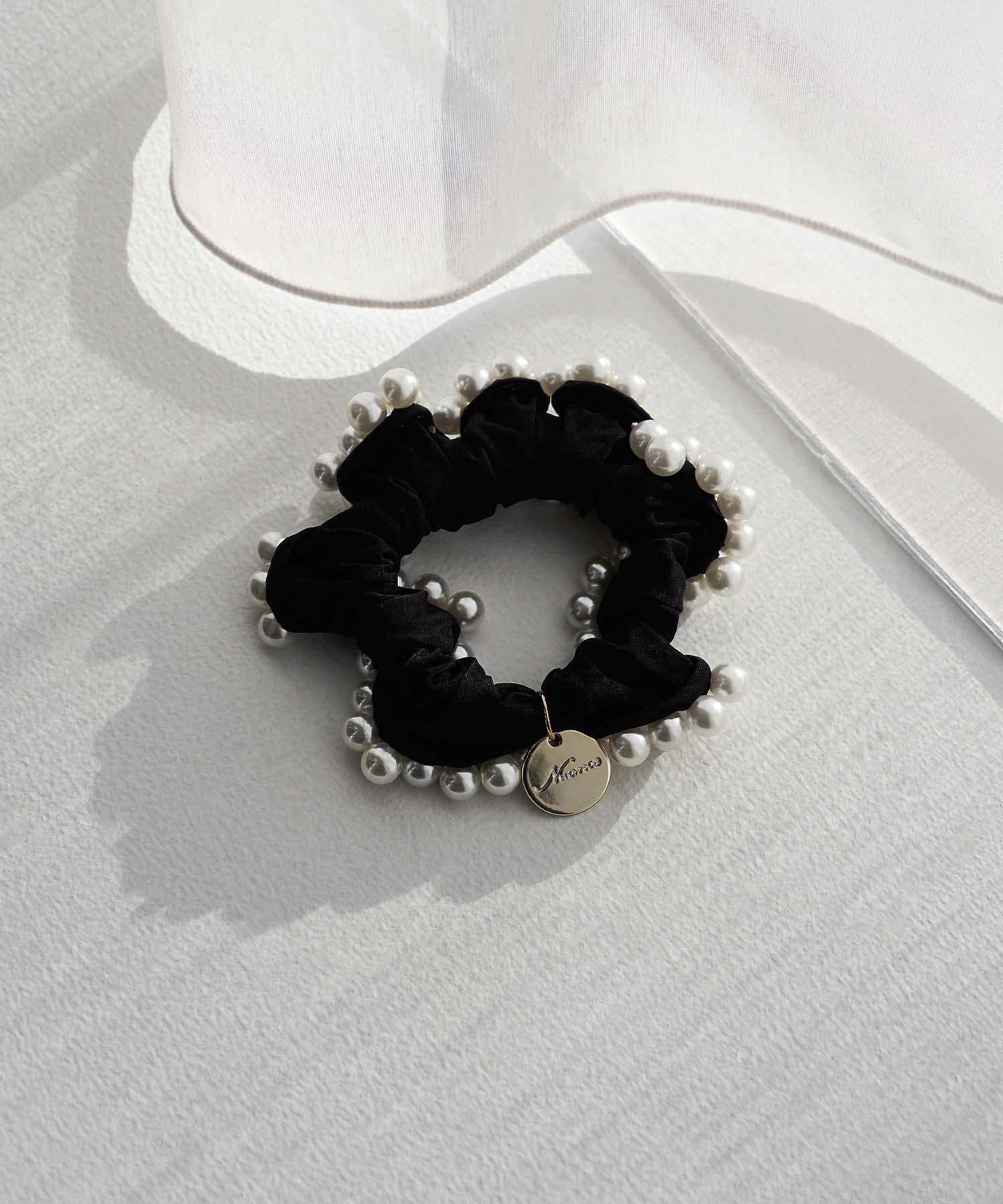 【当日発送】エッジパールボリュームシュシュ