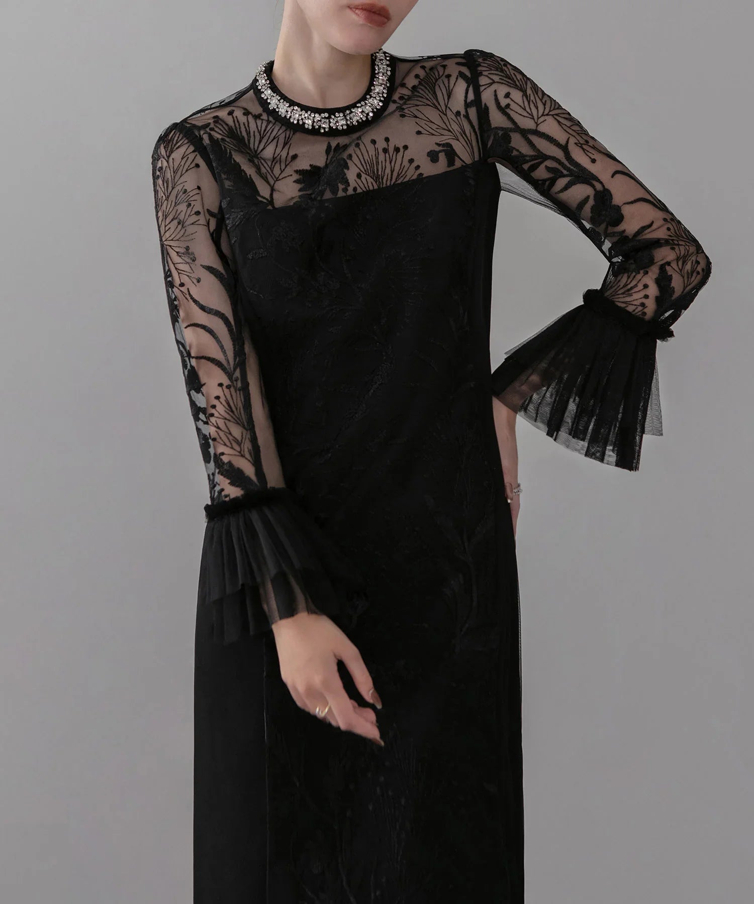 【当日発送】フラワーレースジュエルカラーIラインワンピースドレス