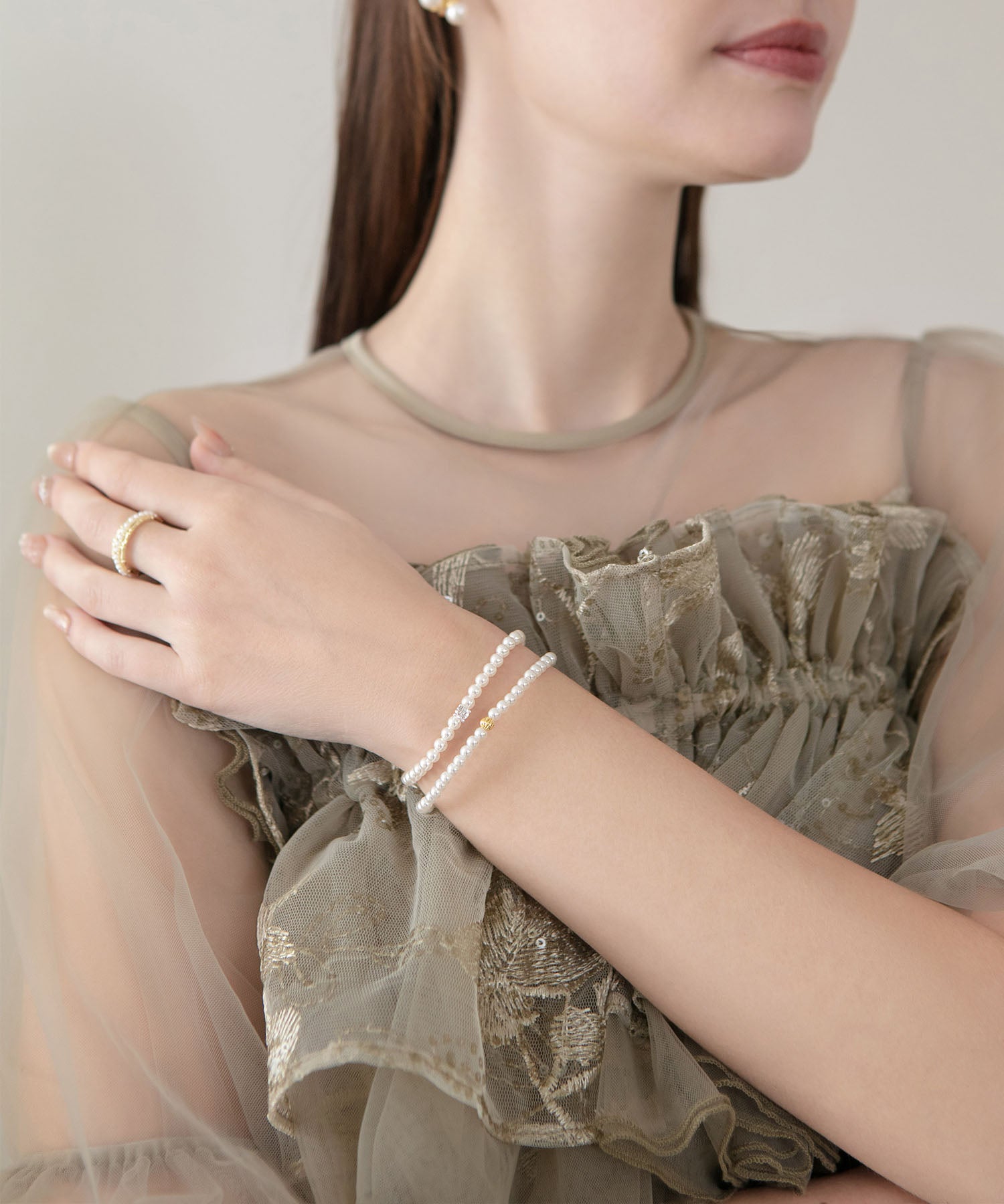 【当日発送】パールラインストーンスリムブレスレット