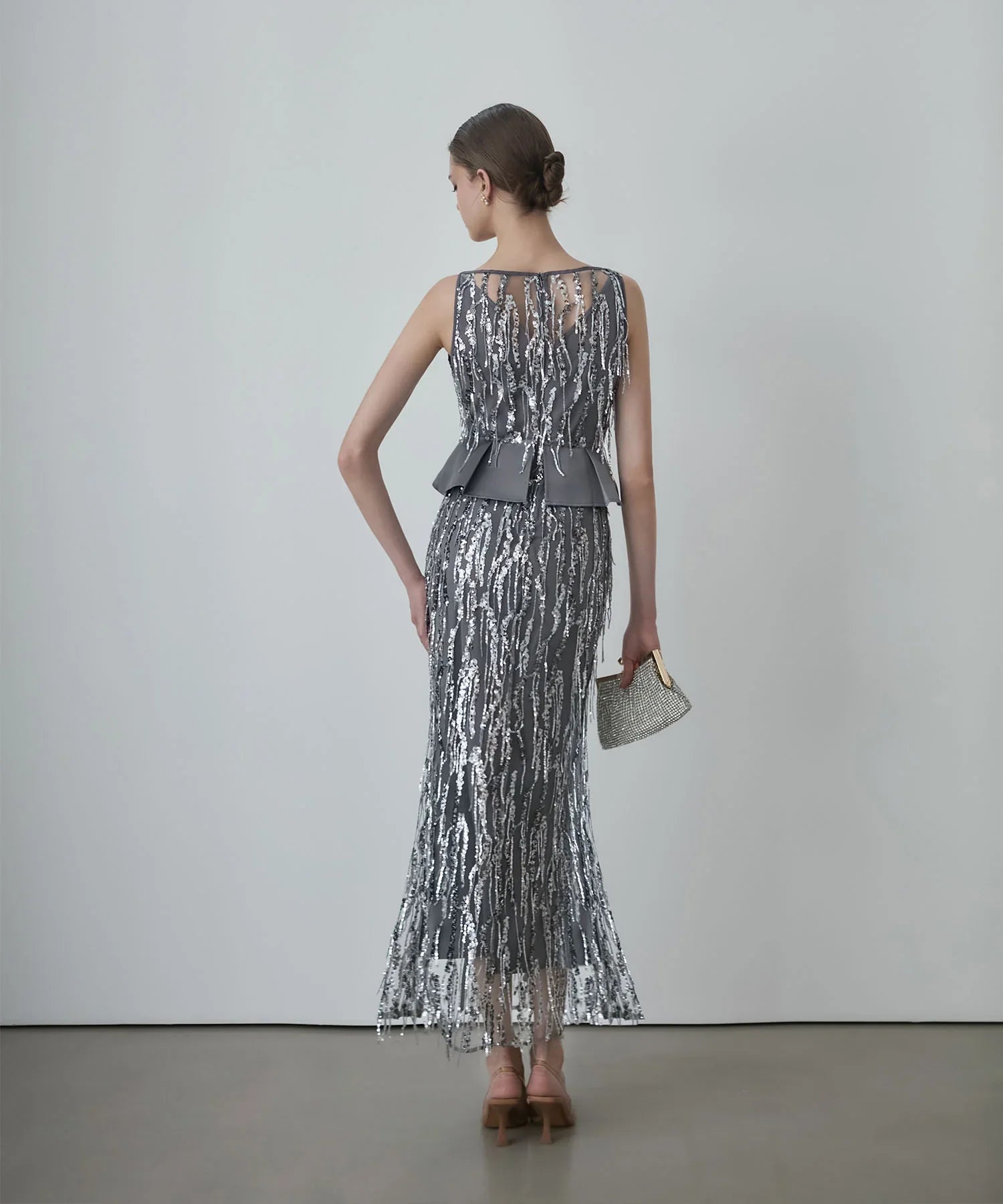 【LEJA LUXE】シルバーフリンジスパンコールペプラムマーメイドドレス