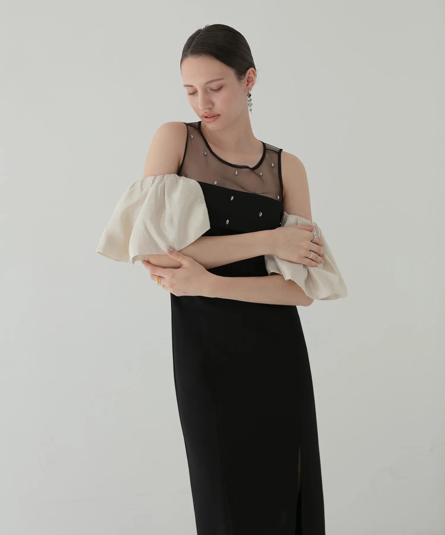 【LEJA LUXE】2WAY front sheer bejeweled I-line dress