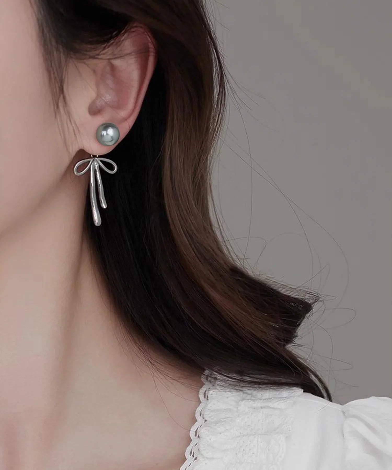 【当日発送】2WAYパールリボンピアス