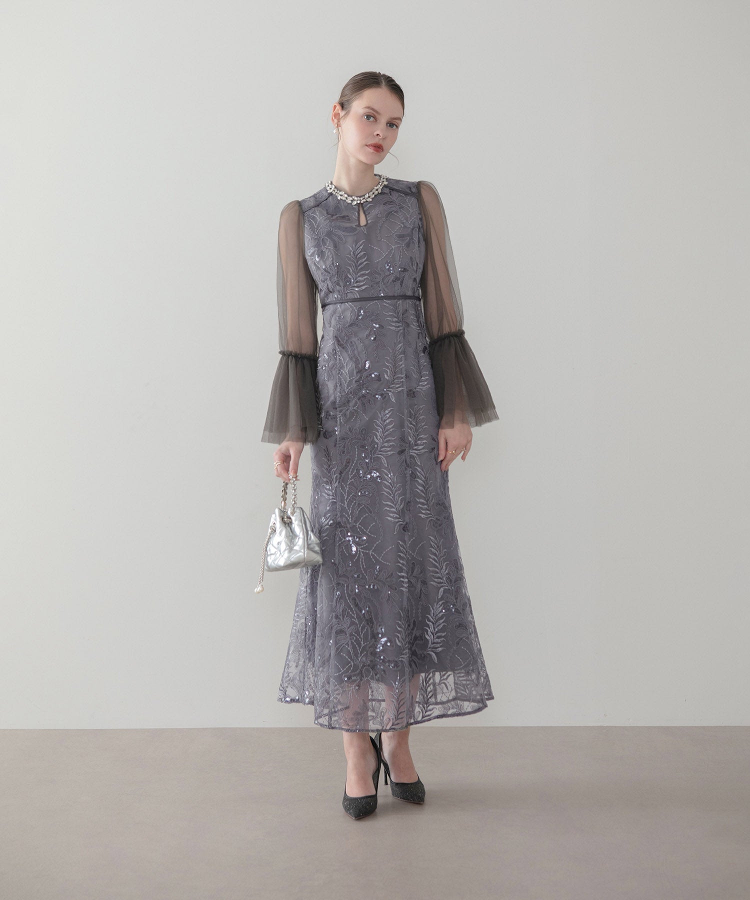 【COMING SOON】ビジューネックスパンコールチュールフレアスリーブマーメイドワンピースドレス