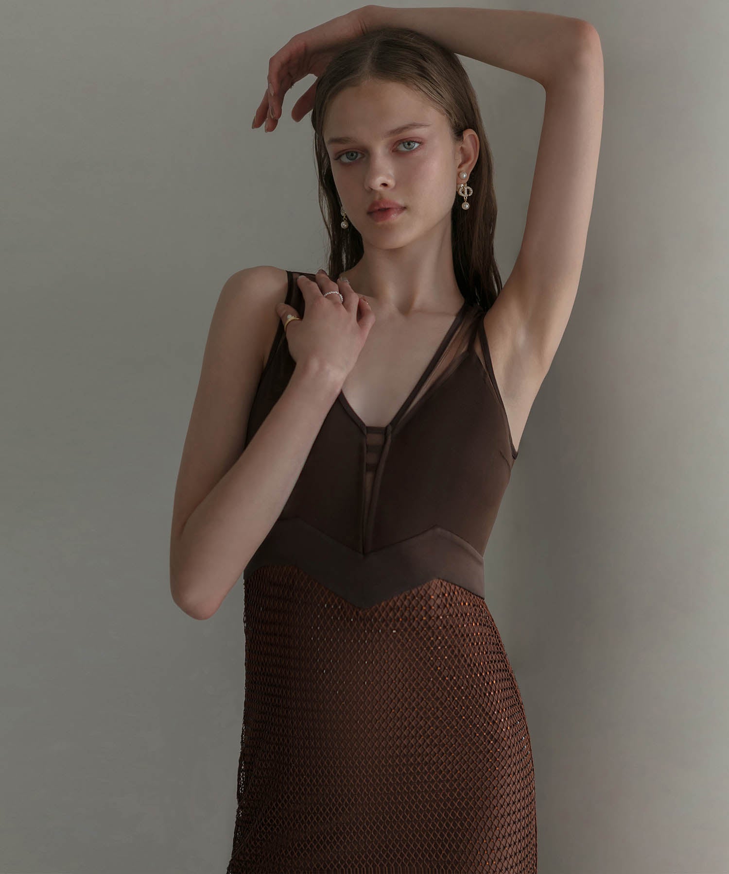 【LEJA LUXE】VネックメッシュストーンIラインドレス