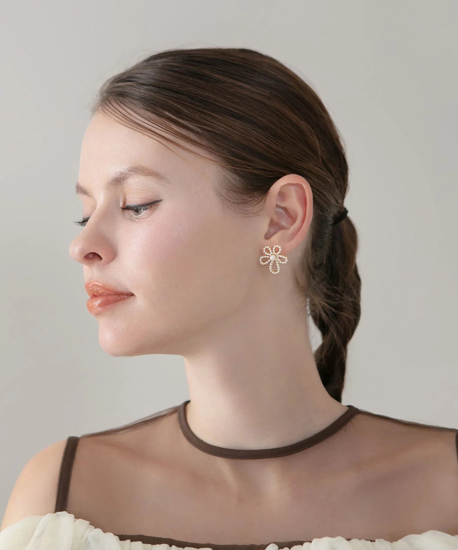 【当日発送】フラワービジューパールピアス