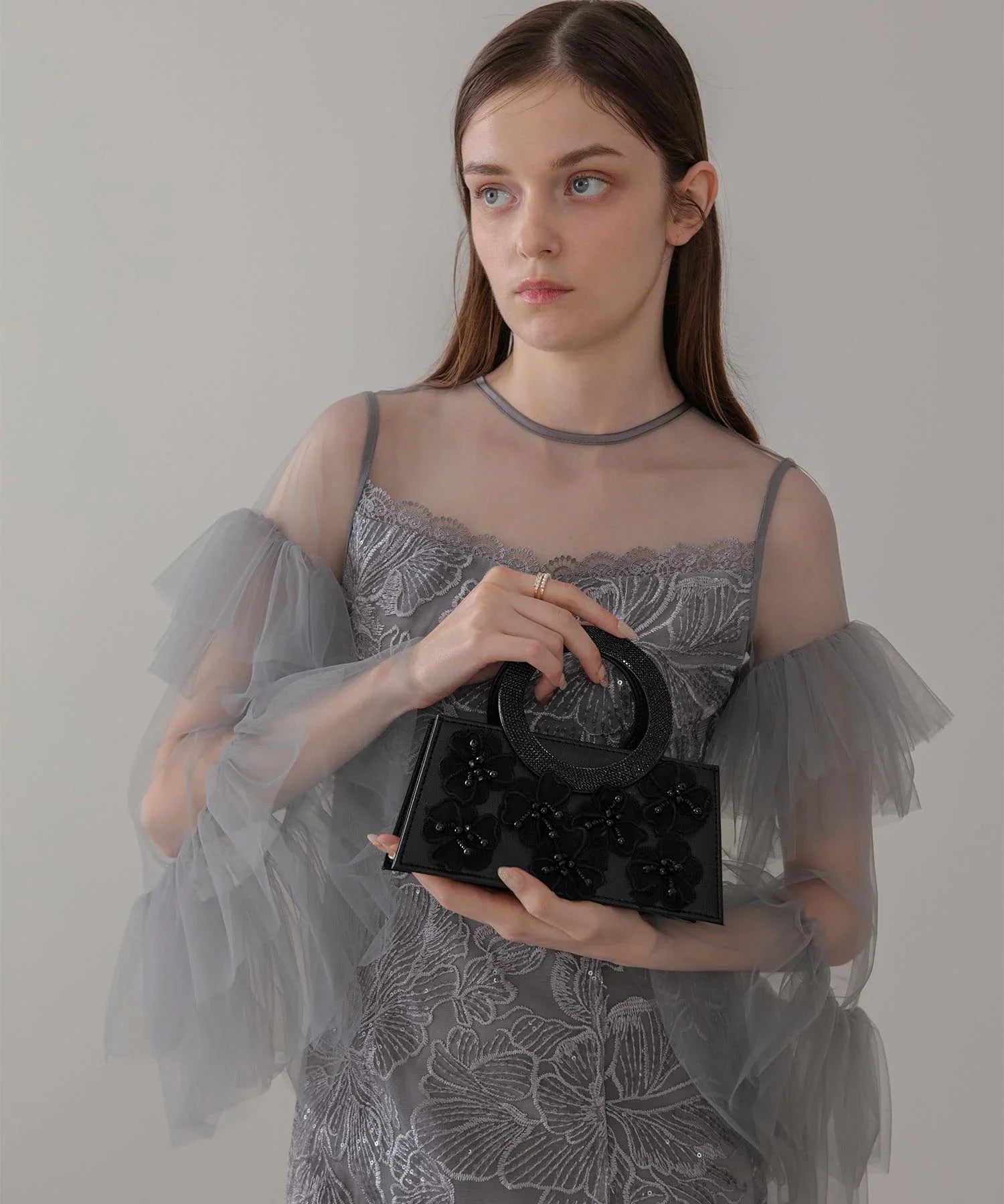 【一部当日発送】フラワービジューラウンドハンドル2wayバッグ