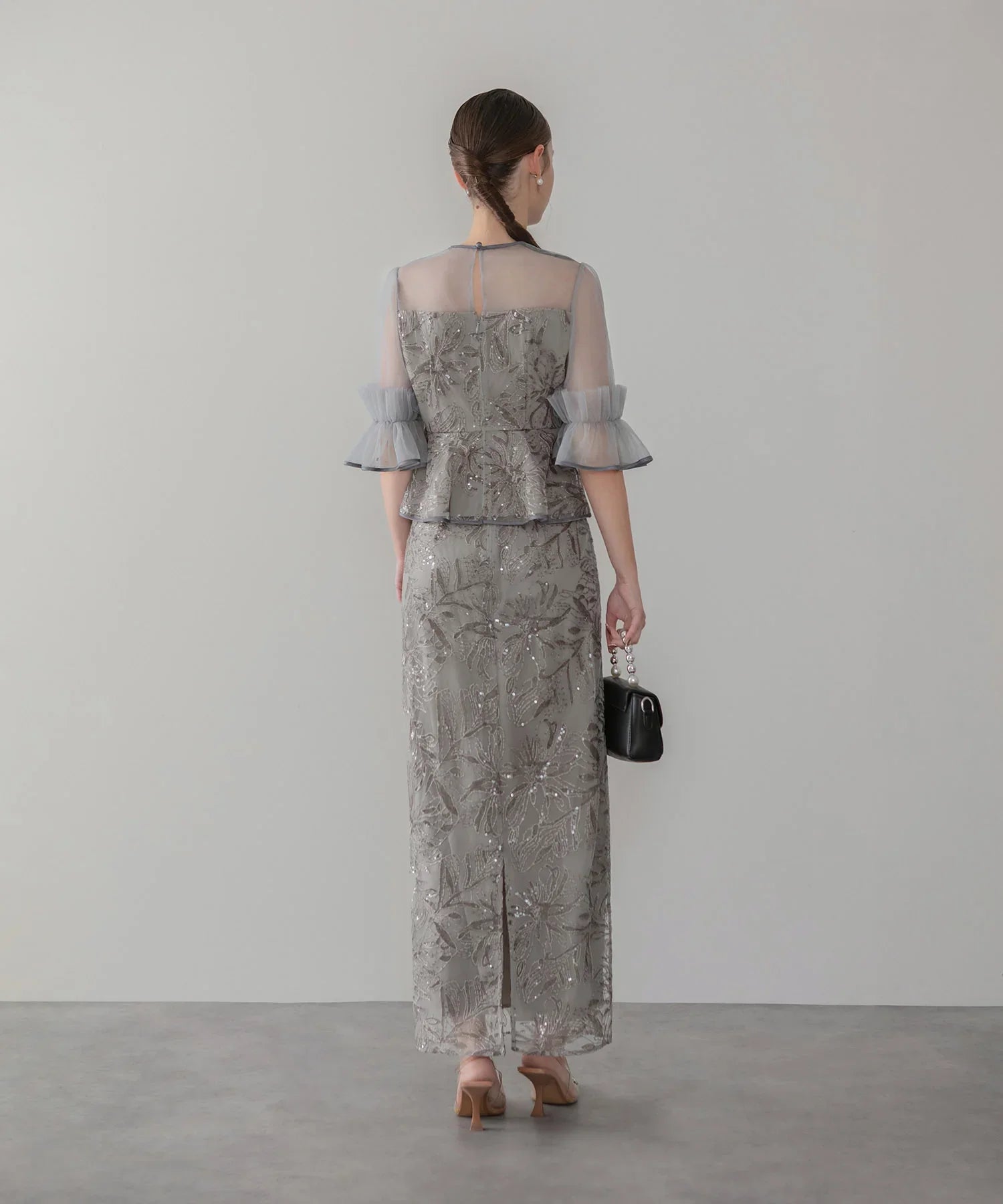 【SOLD OUT】アシンメトリーシアーフラワースパンコールフリルチュール セットアップドレス