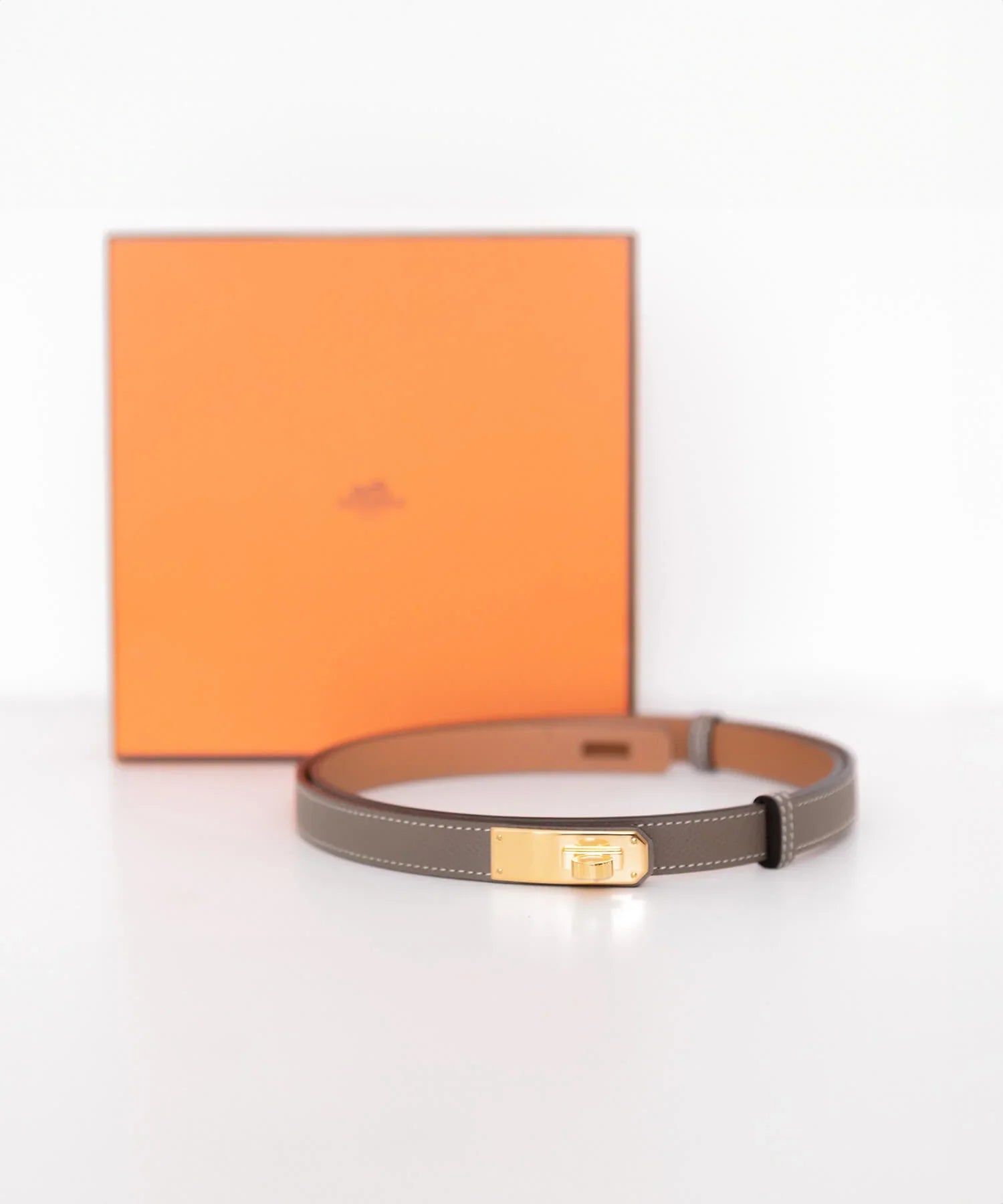 【SOLD OUT】【新品】HERMÈS(エルメス) ベルト 《ケリー》 18 ヴォー・エプソン | W刻印:2024