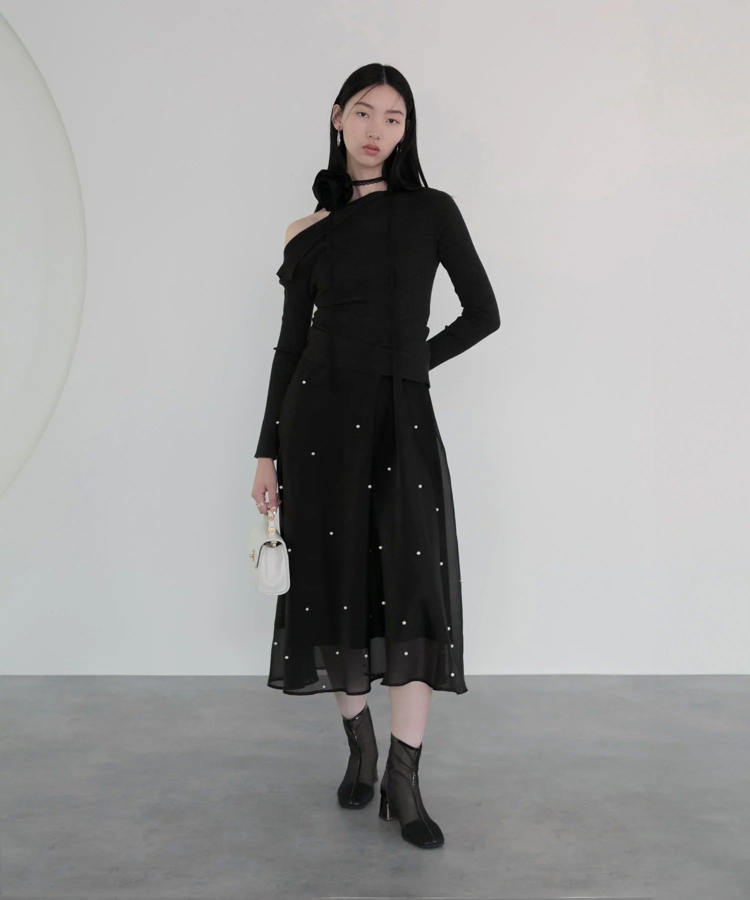 【当日発送】アシンメトリーギャザーワンショルダーニットトップス