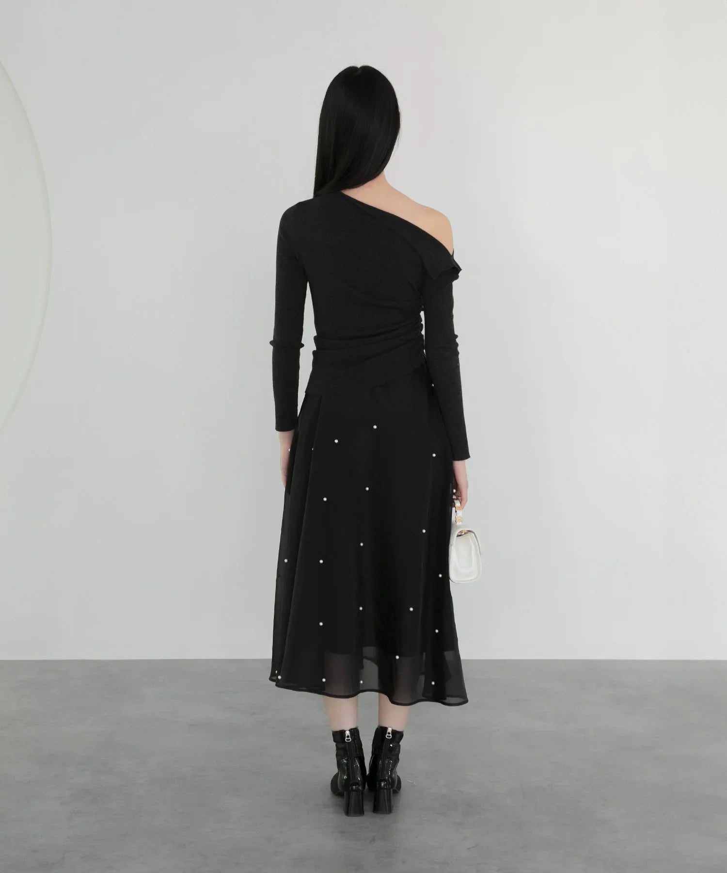 【当日発送】アシンメトリーギャザーワンショルダーニットトップス