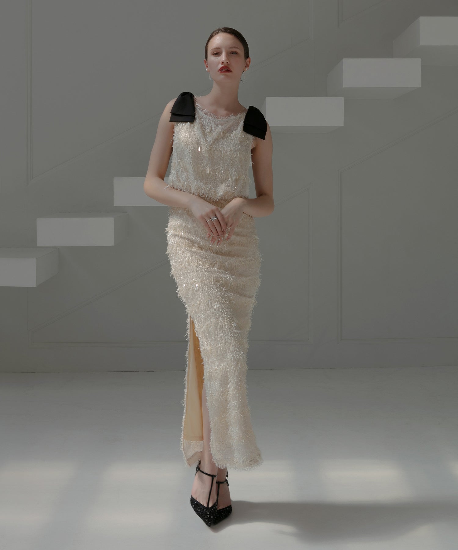 【LEJA LUXE】Shaggy shoulder ribbon sequin I-line dress