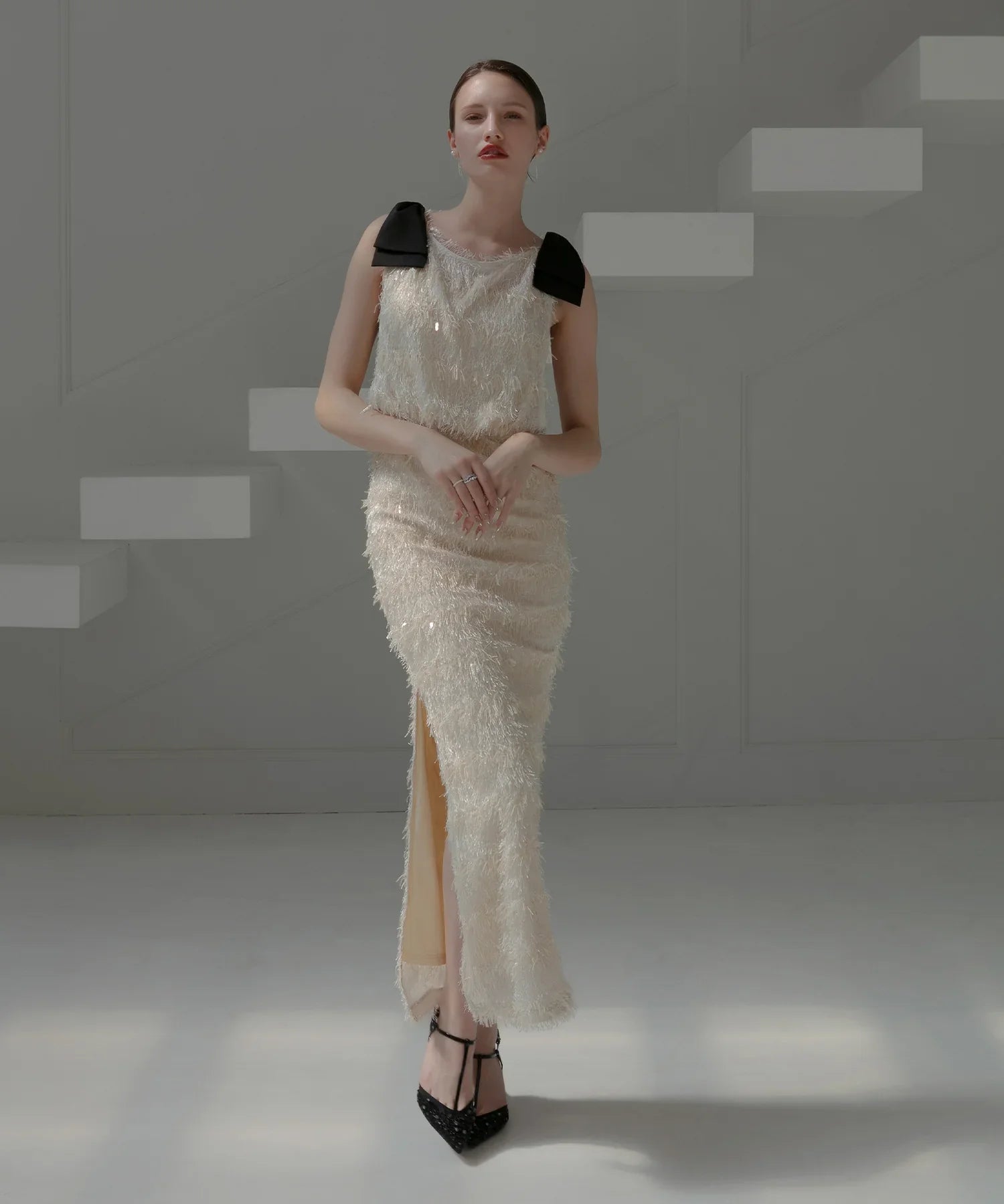 【LEJA LUXE】シャギーショルダーリボンスパンコールIラインドレス