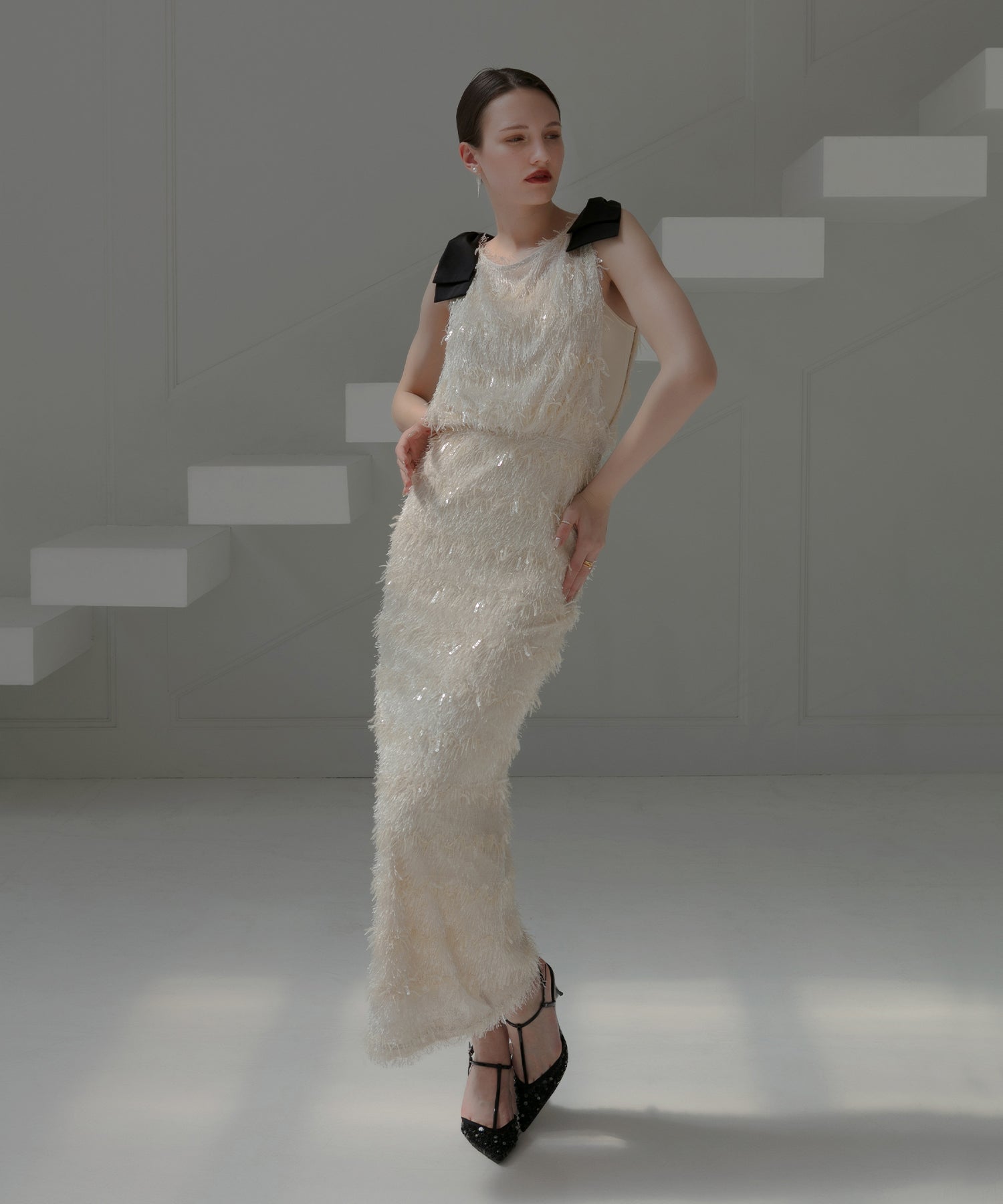 【LEJA LUXE】Shaggy shoulder ribbon sequin I-line dress