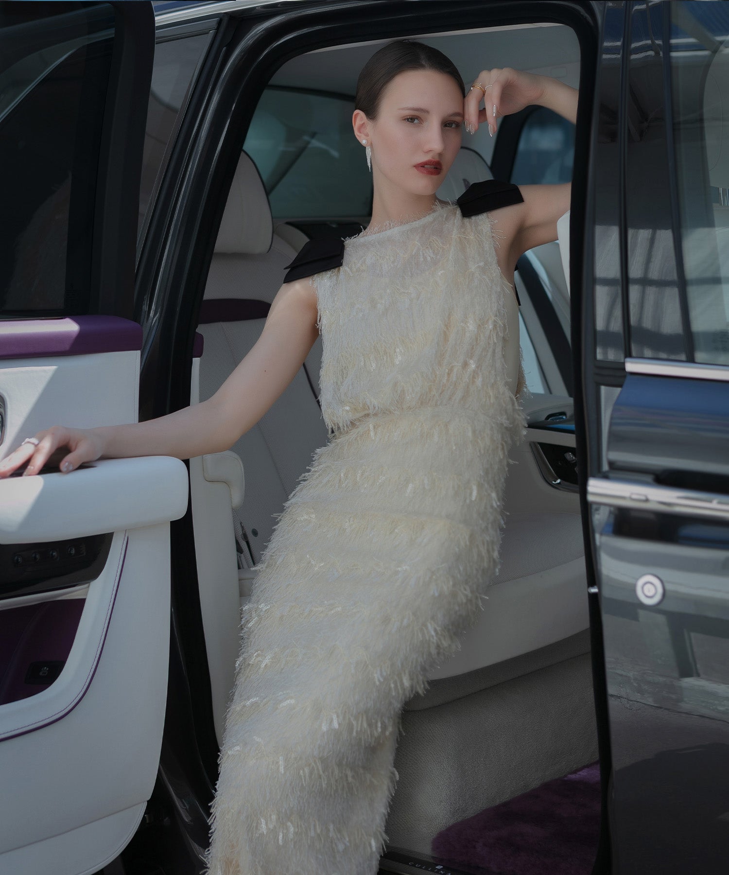 【LEJA LUXE】Shaggy shoulder ribbon sequin I-line dress