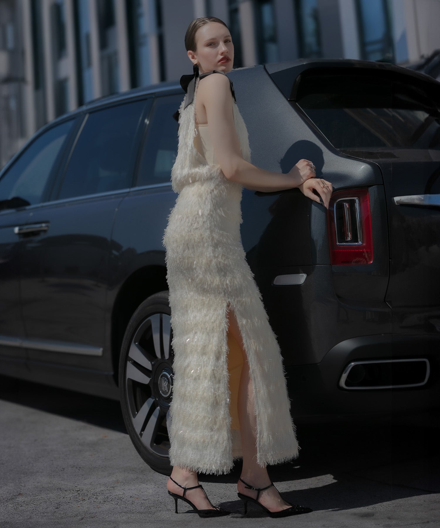 【LEJA LUXE】Shaggy shoulder ribbon sequin I-line dress