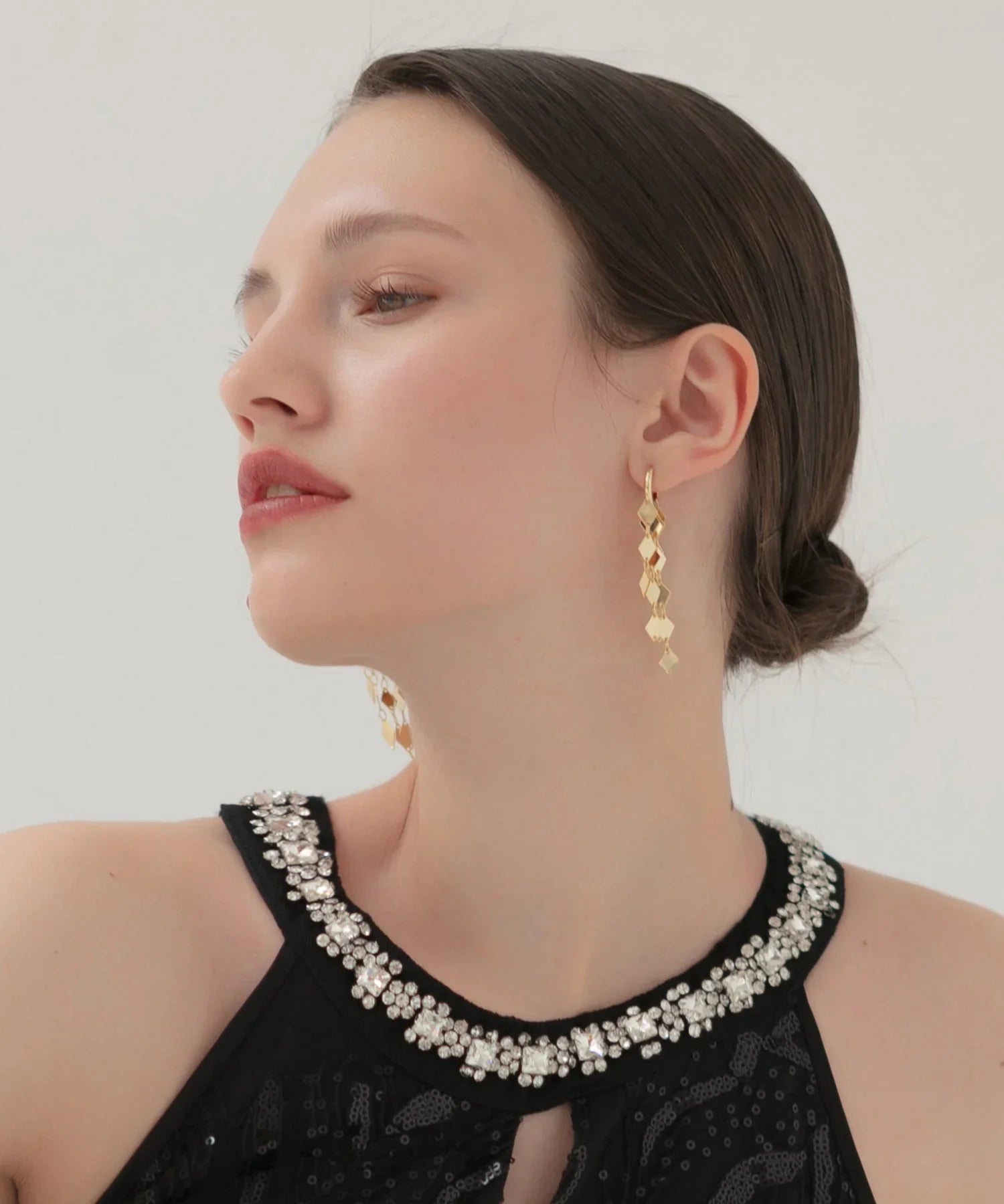 【当日発送】ダイヤモチーフロングピアス